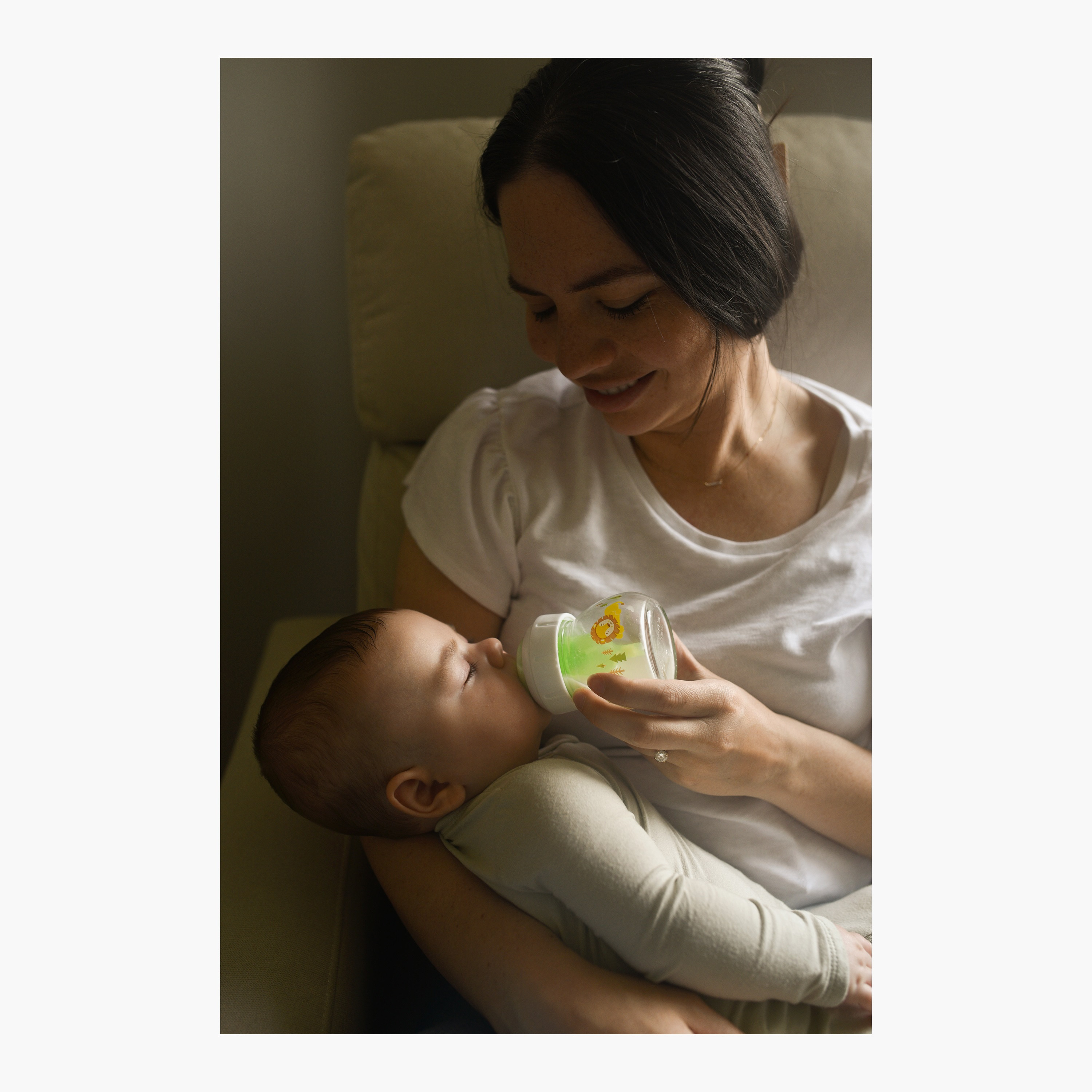 زجاجة رضاعة ذات رقبة واسعة أوبشن+ مع حلمة من دكتور براونز، على شكل أسد، 60 مل-baby-feeding-feedingbottles-bottlesandteats-image-3