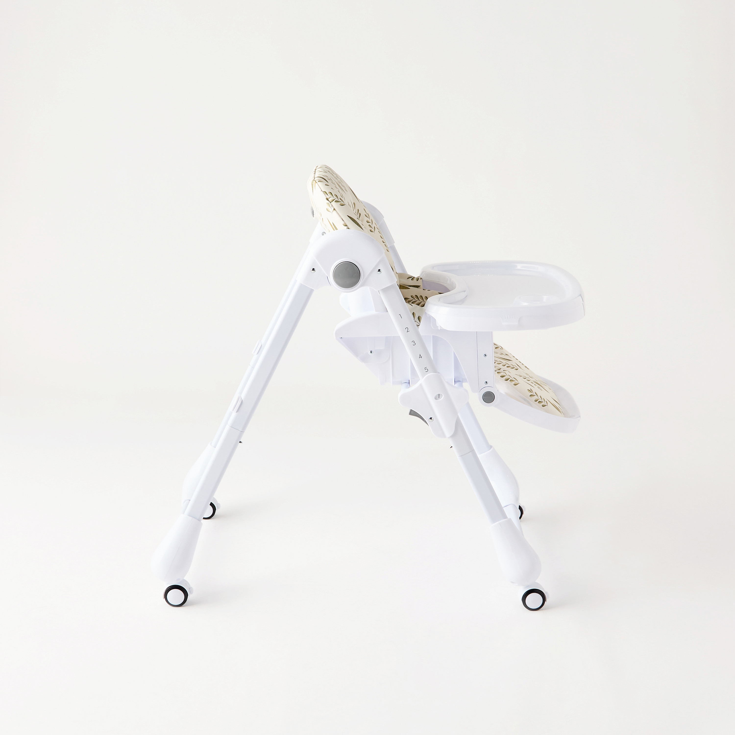 Juniors Oxo High Chair with 5-Point Safety Harness-baby-feeding-highchairsandboosters-image-12