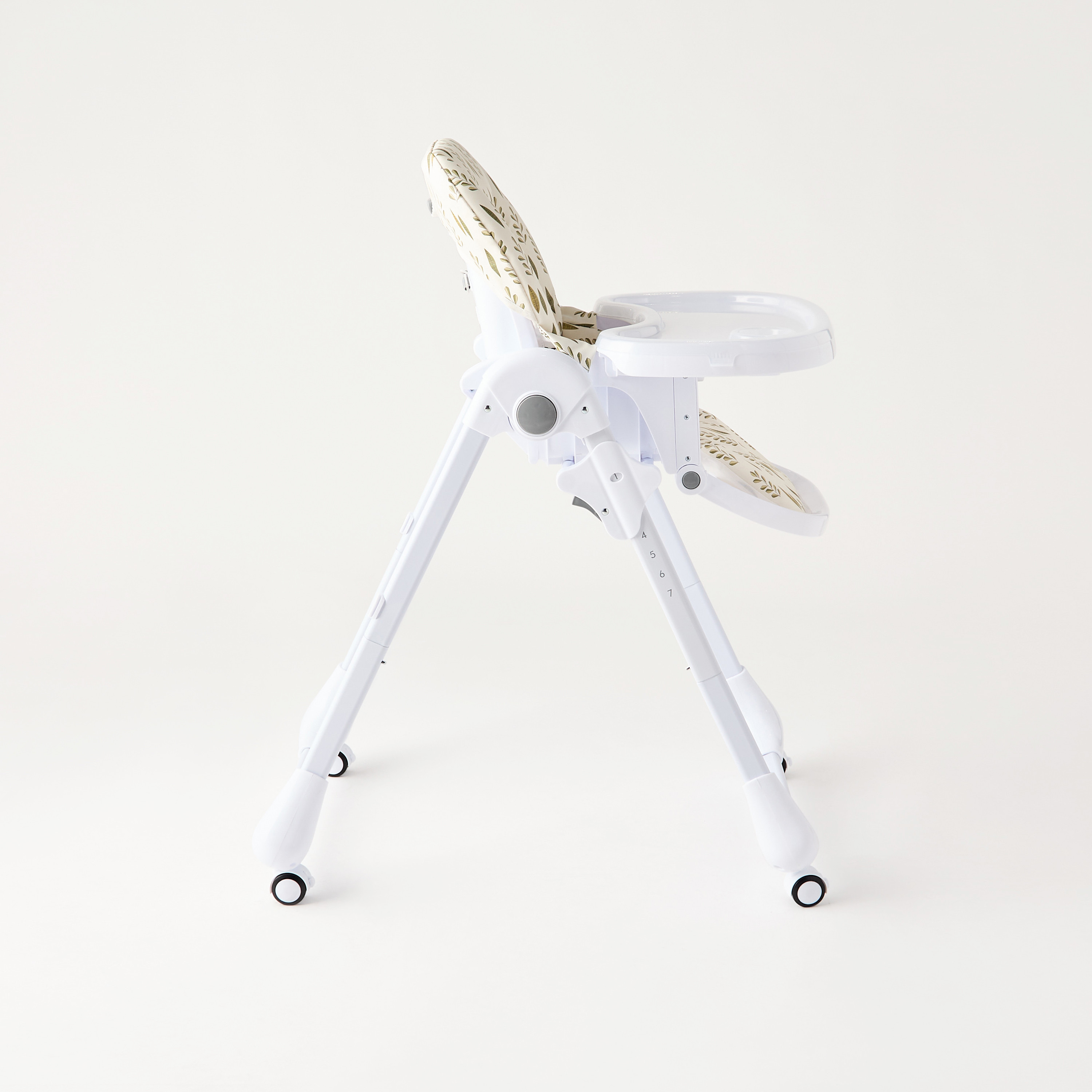 Juniors Oxo High Chair with 5-Point Safety Harness-baby-feeding-highchairsandboosters-image-13