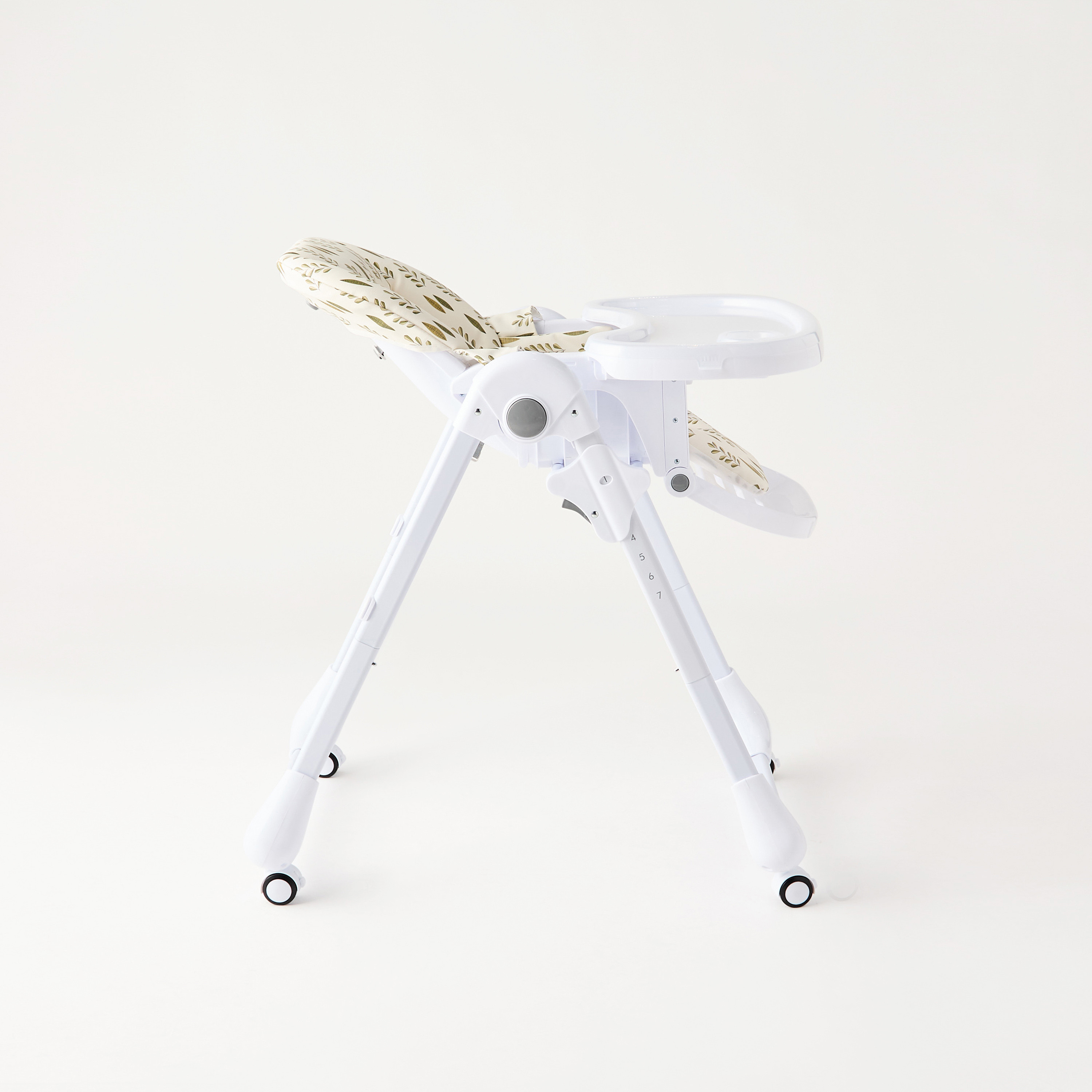Juniors Oxo High Chair with 5-Point Safety Harness-baby-feeding-highchairsandboosters-image-15