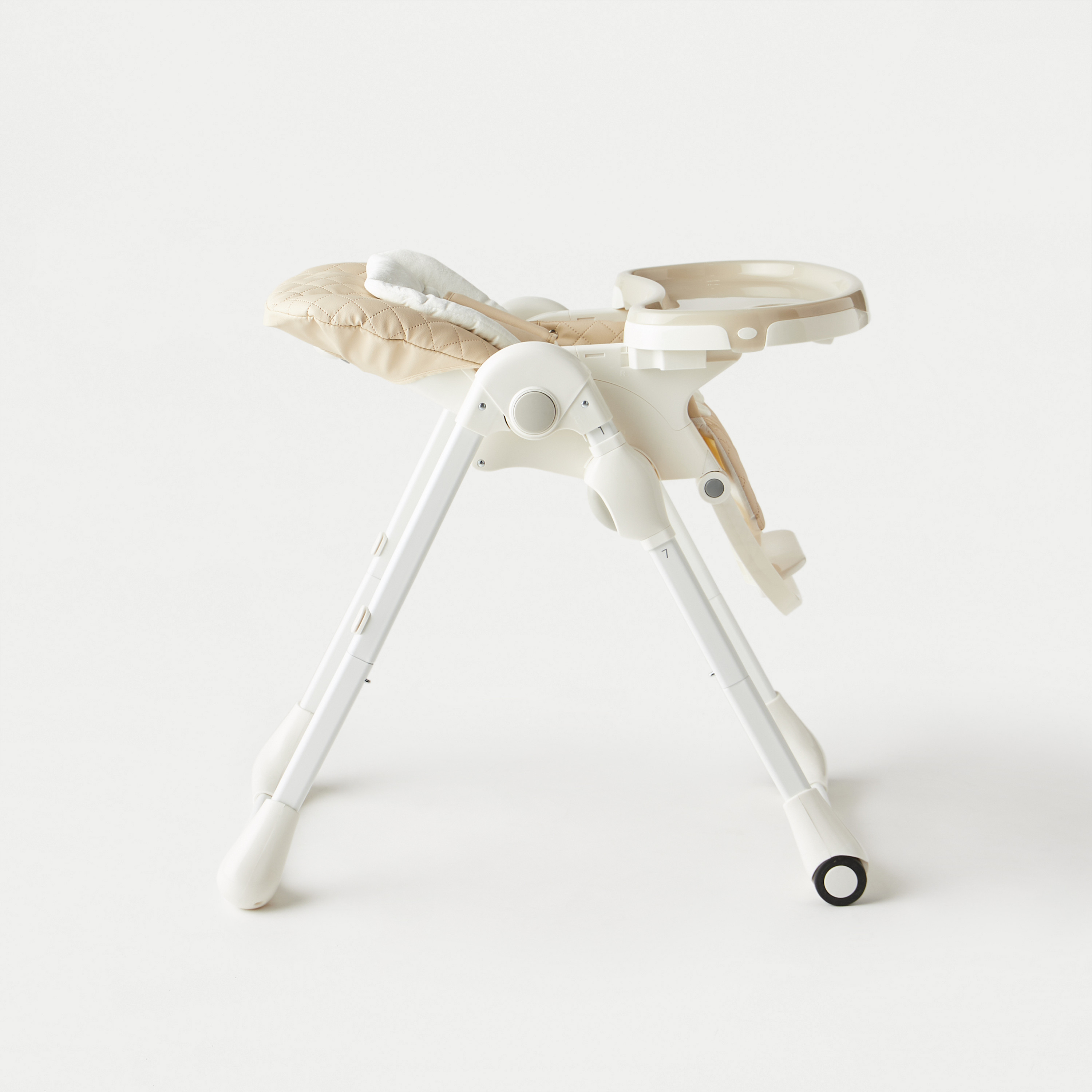 Giggles Lowel High Chair with Removable Tray and Wheels-baby-feeding-highchairsandboosters-image-14