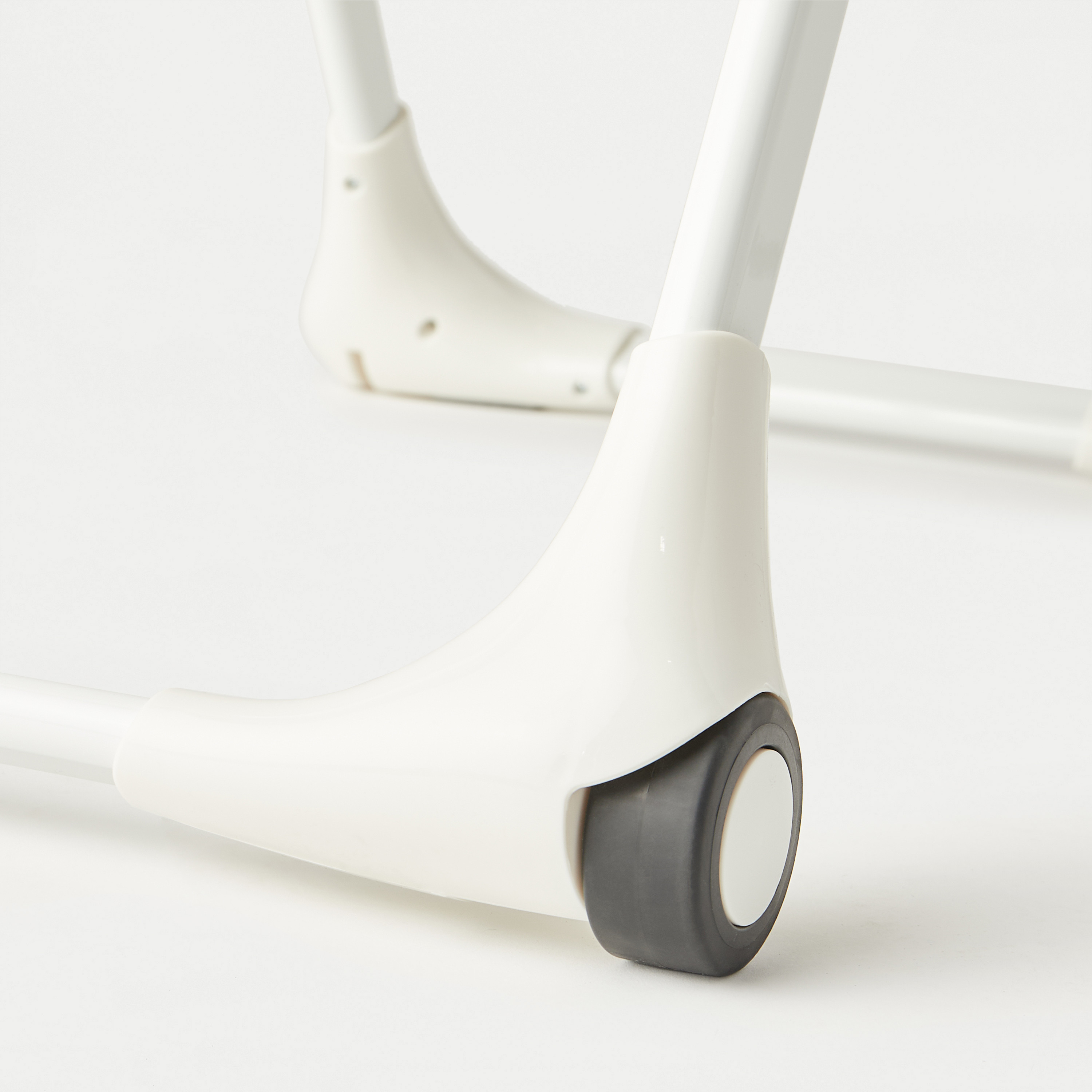 Giggles Lowel High Chair with Removable Tray and Wheels-baby-feeding-highchairsandboosters-image-24