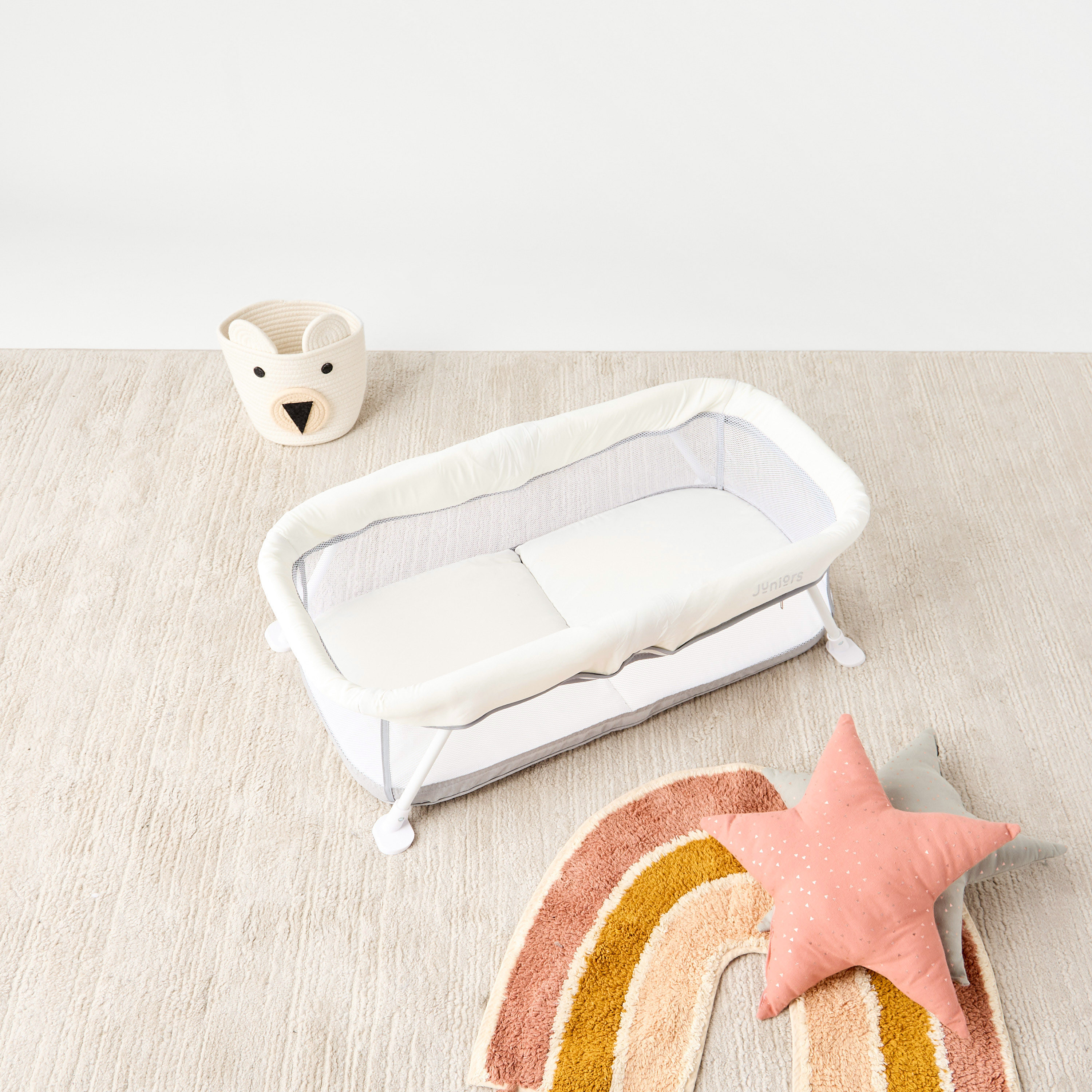 Juniors Foldable Travel Bassinet-baby-nursery-furniture-cribsandbeds-bassinets-image-1