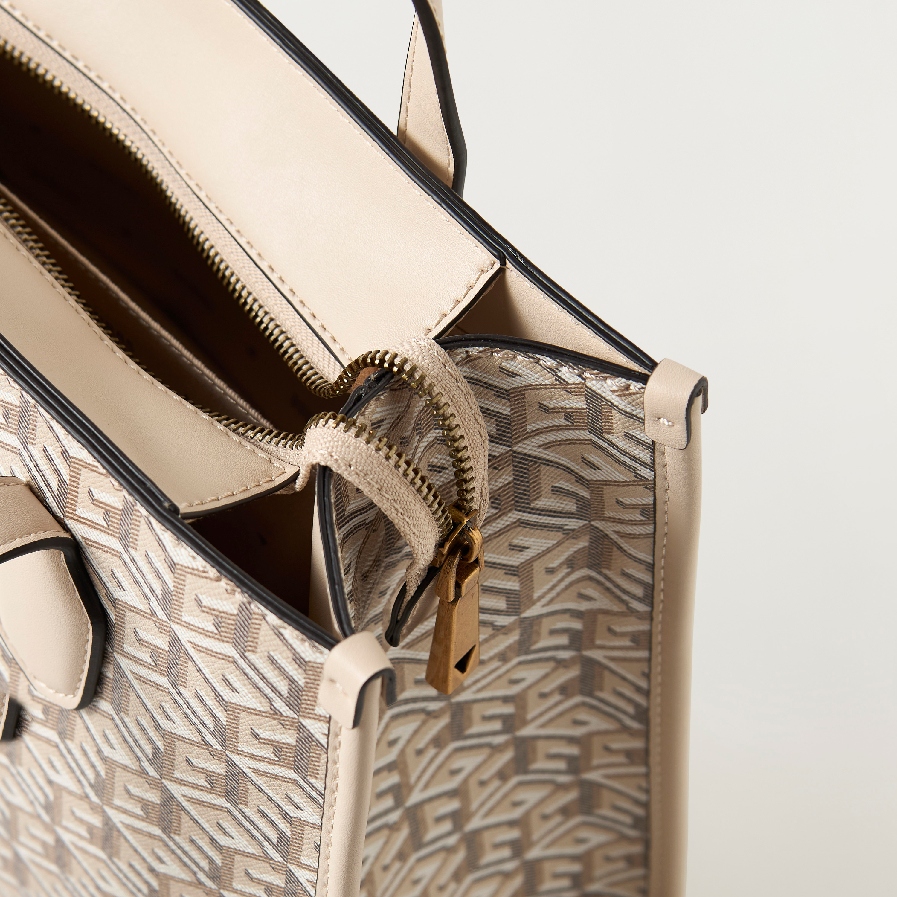 Guess All-Over Print Tote Bag with Detachable Strap and Zip Closure-women-bagsandwallets-handbags-image-6