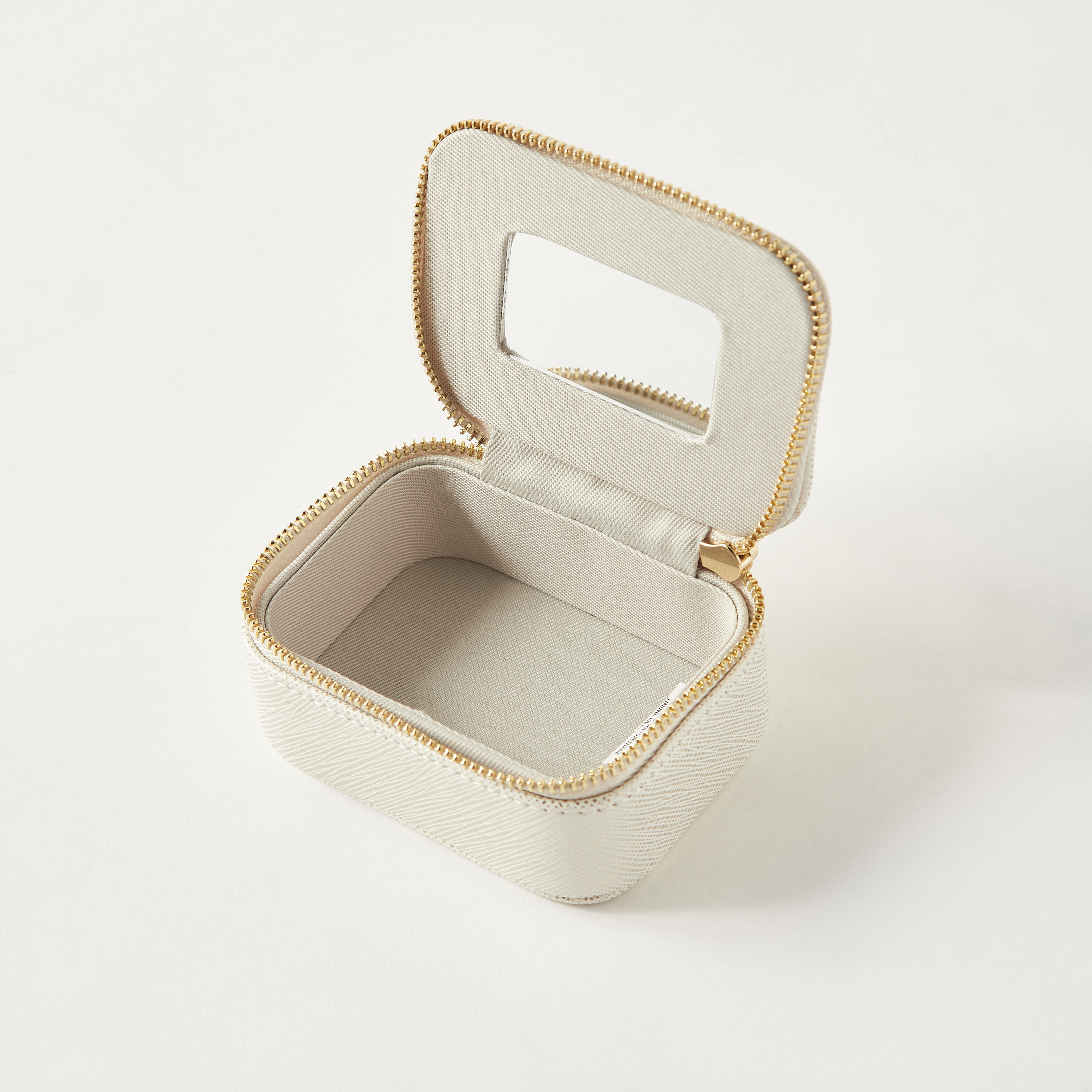 Textured Jewellery Box with Bow Detail and Zip Closure-women-watchesandjewellery-jewellery-storage-image-5