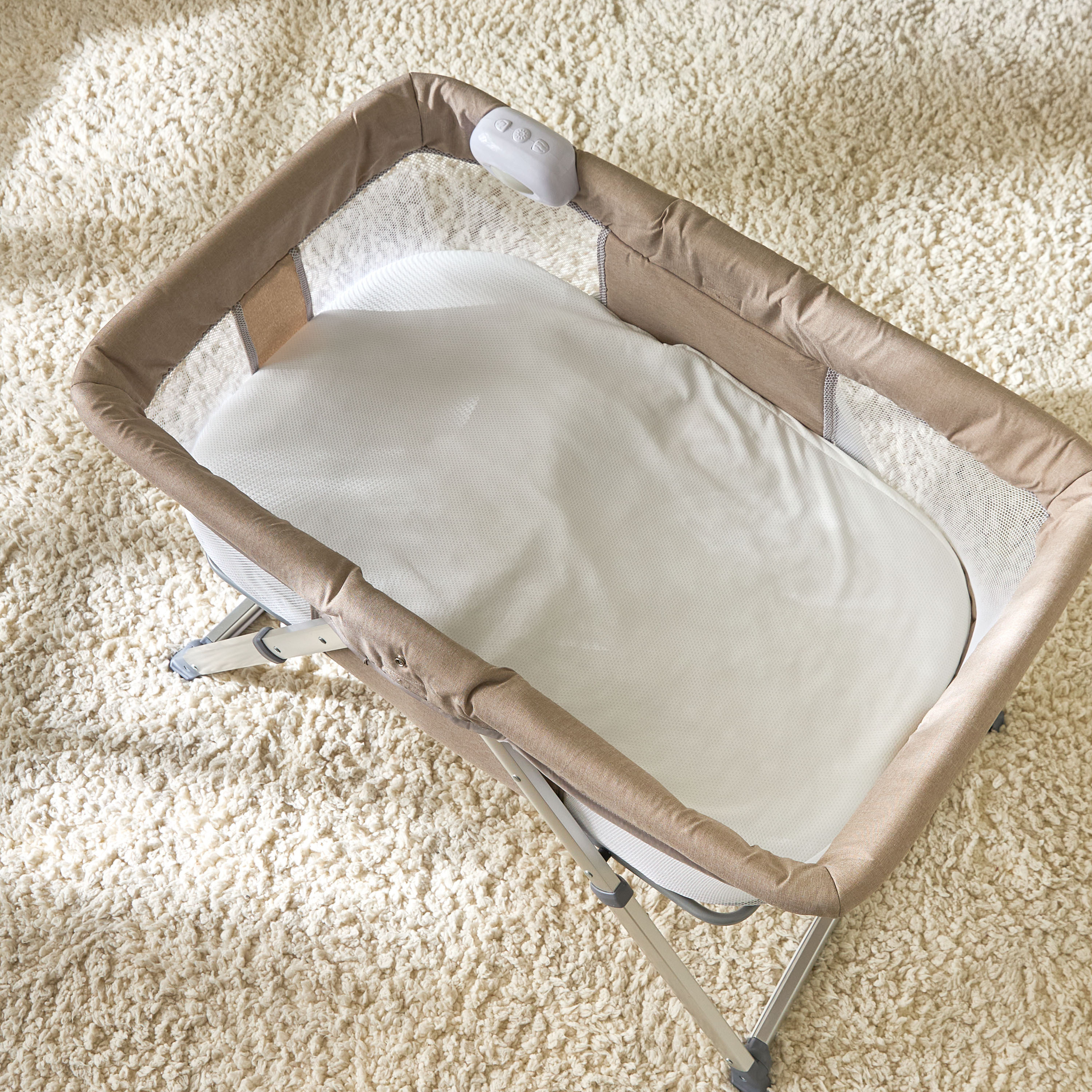 Juniors Drew Foldable Rocking Bassinet with Music and Vibration-baby-nursery-furniture-cribsandbeds-bassinets-image-6