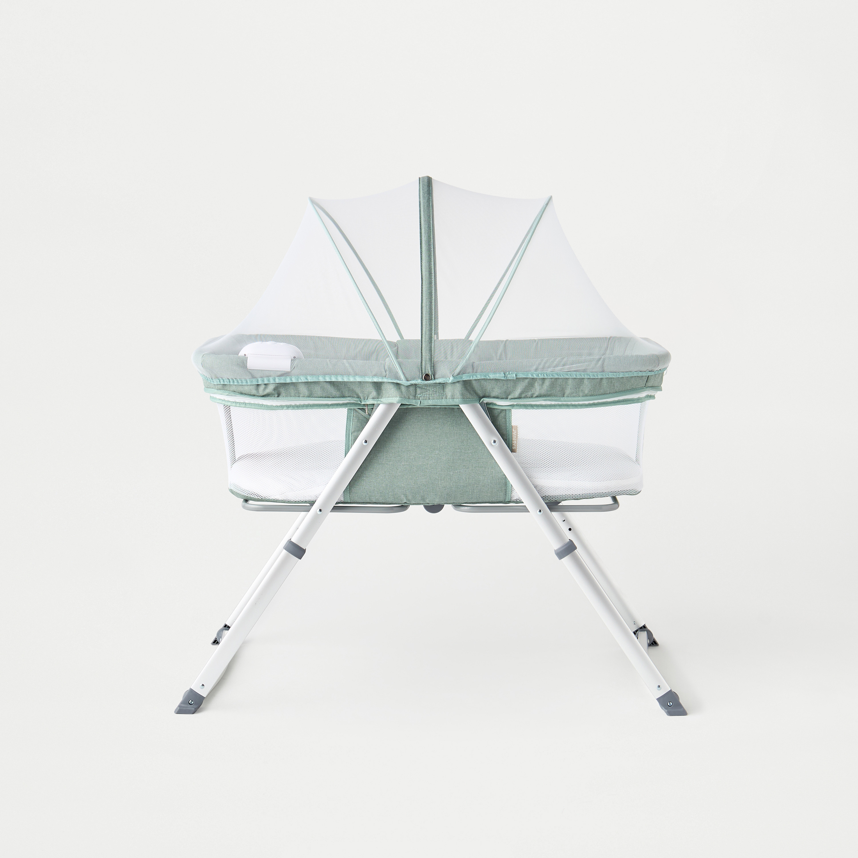 Juniors Drew bassinet with music and vibration-baby-nursery-furniture-cribsandbeds-bassinets-image-3