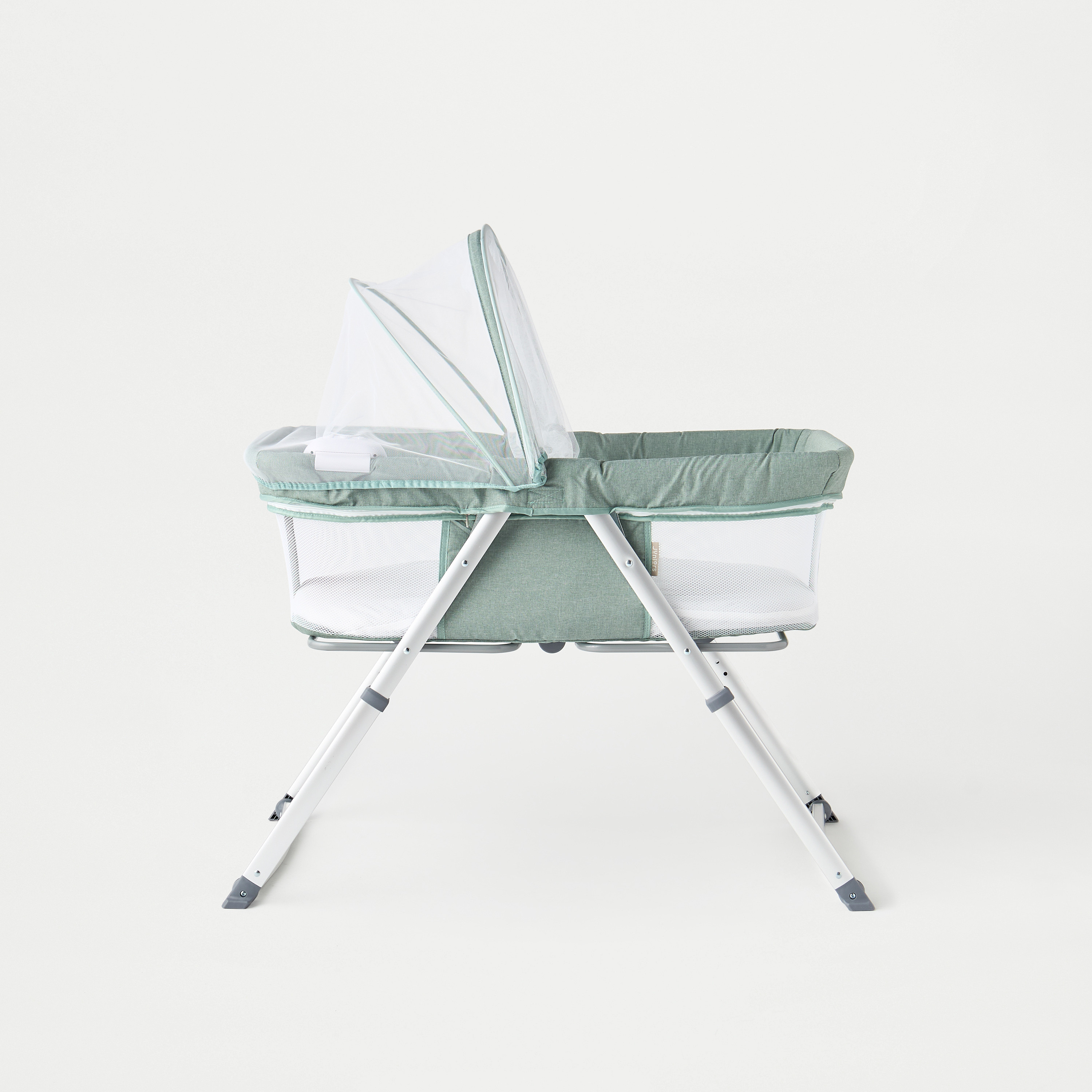 Juniors Drew bassinet with music and vibration-baby-nursery-furniture-cribsandbeds-bassinets-image-4