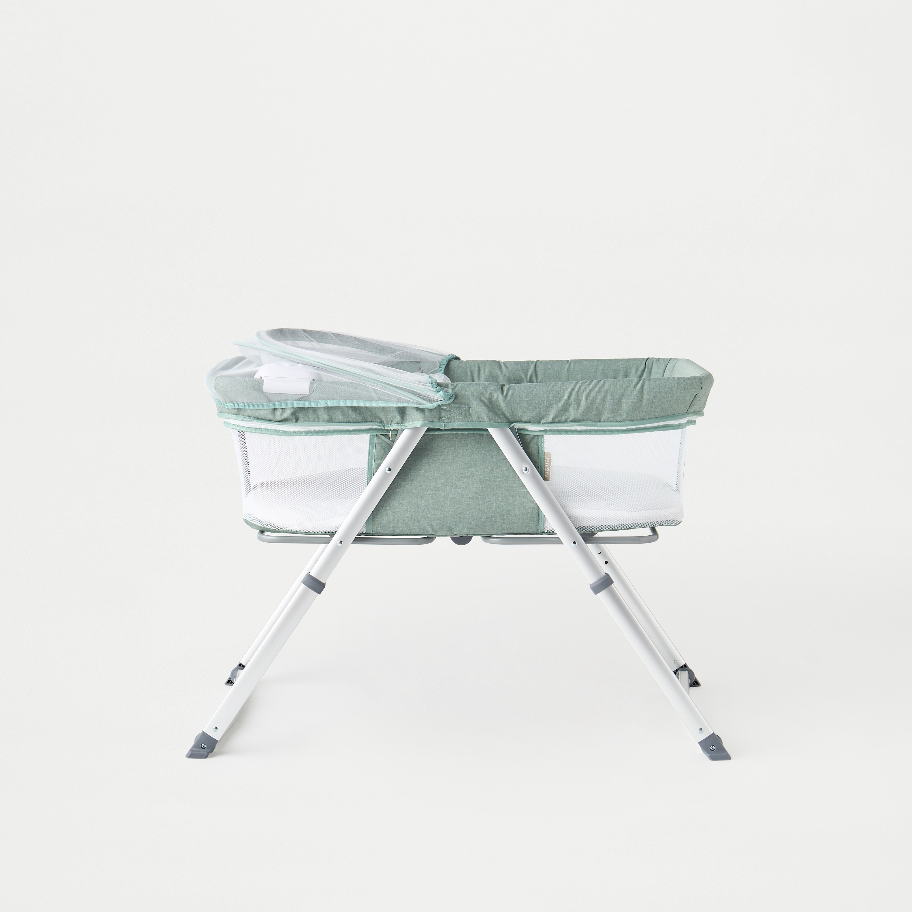 Juniors Drew bassinet with music and vibration-baby-nursery-furniture-cribsandbeds-bassinets-image-5