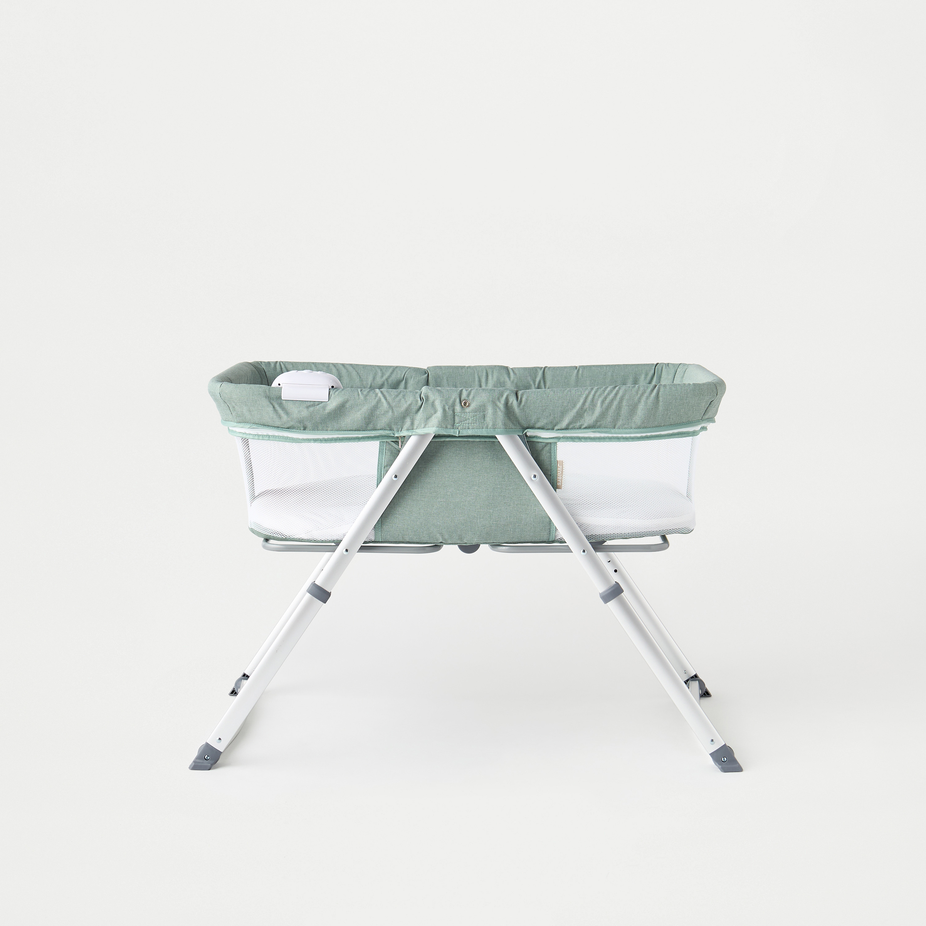 Juniors Drew bassinet with music and vibration-baby-nursery-furniture-cribsandbeds-bassinets-image-6