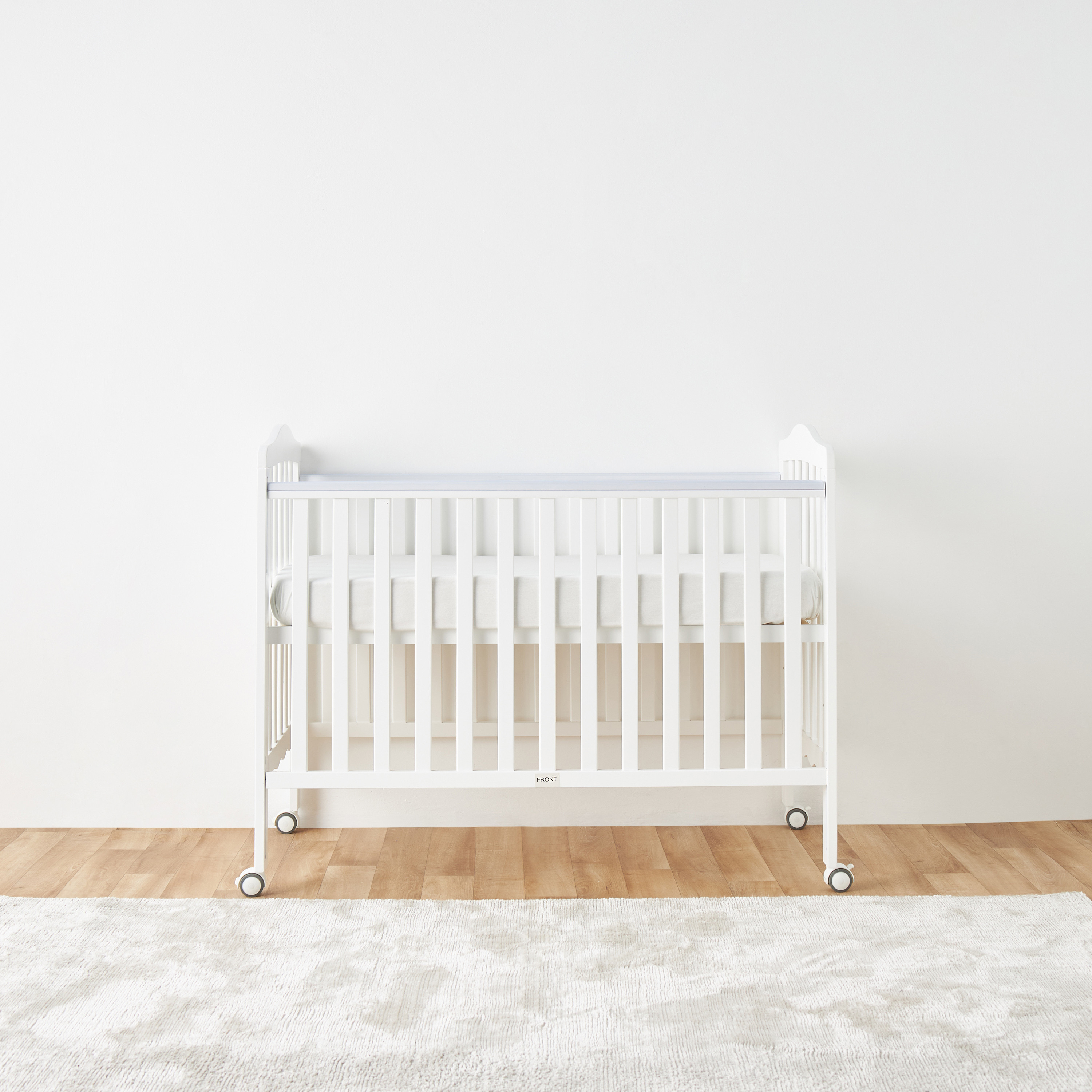 Juniors Roman Crib with Adjustable Side Rails (Up to 3 years)-baby-nursery-furniture-cribsandbeds-babycribs-image-5