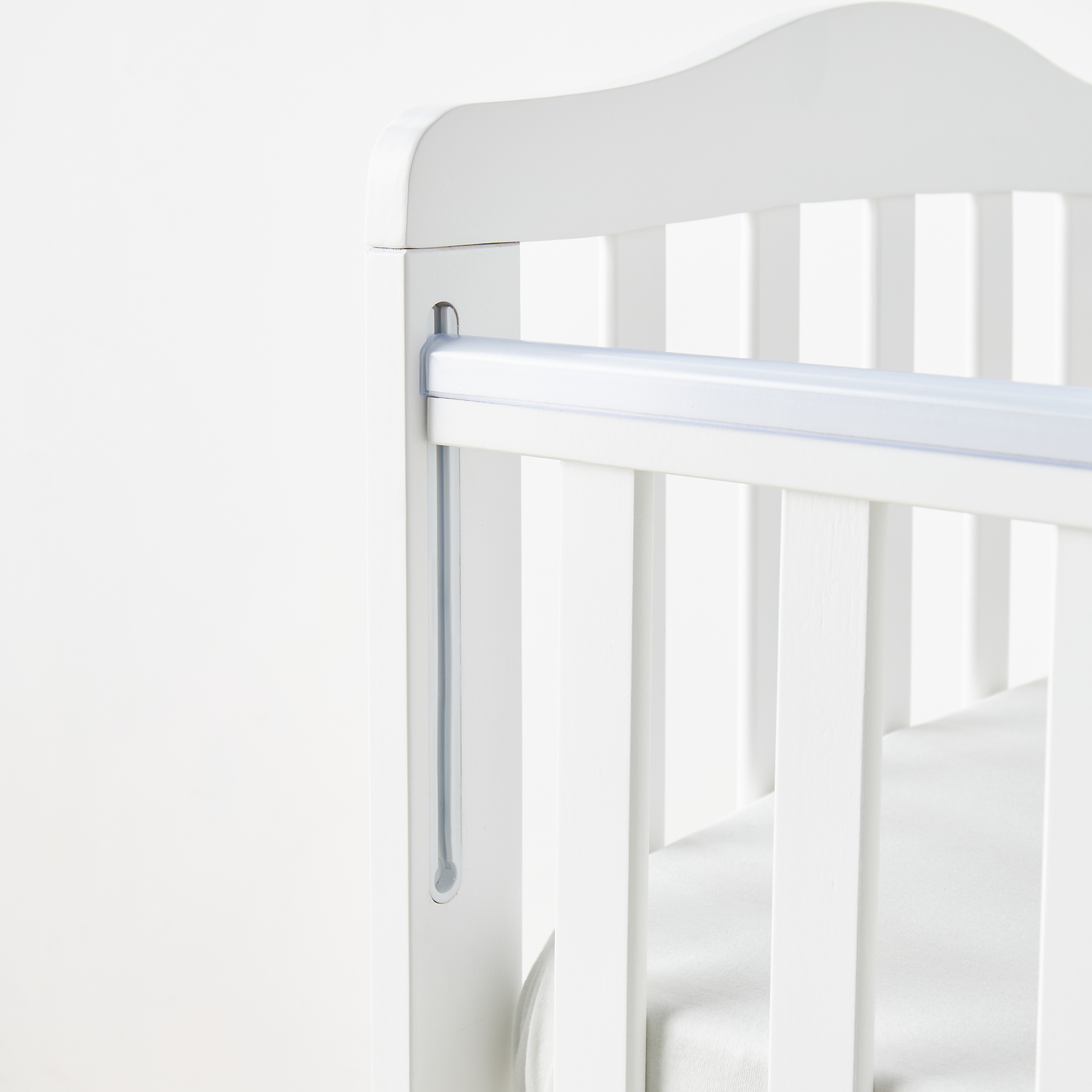 Juniors Roman Crib with Adjustable Side Rails (Up to 3 years)-baby-nursery-furniture-cribsandbeds-babycribs-image-9