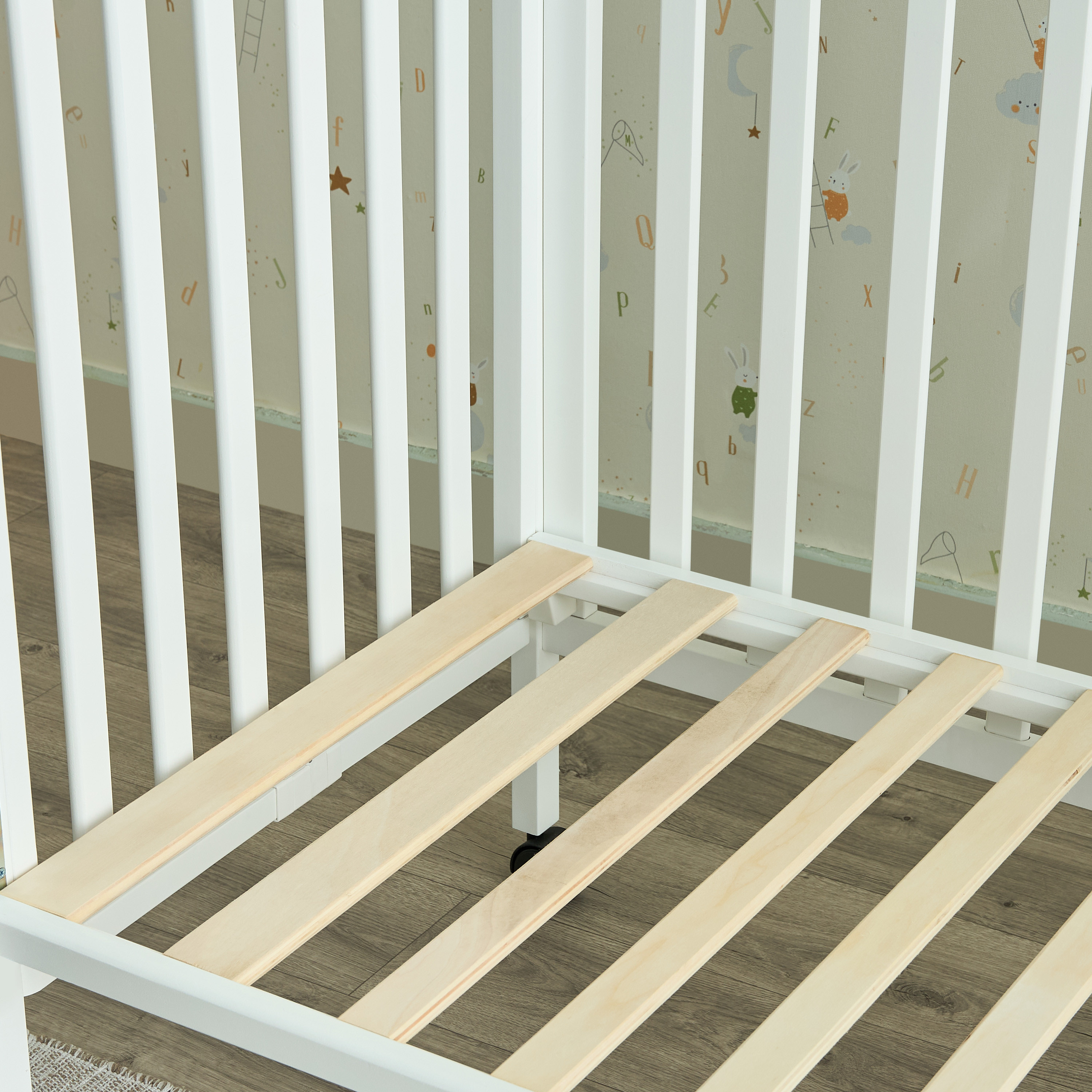 Juniors Sarah Foldable Crib-baby-nursery-furniture-cribsandbeds-babycribs-image-10