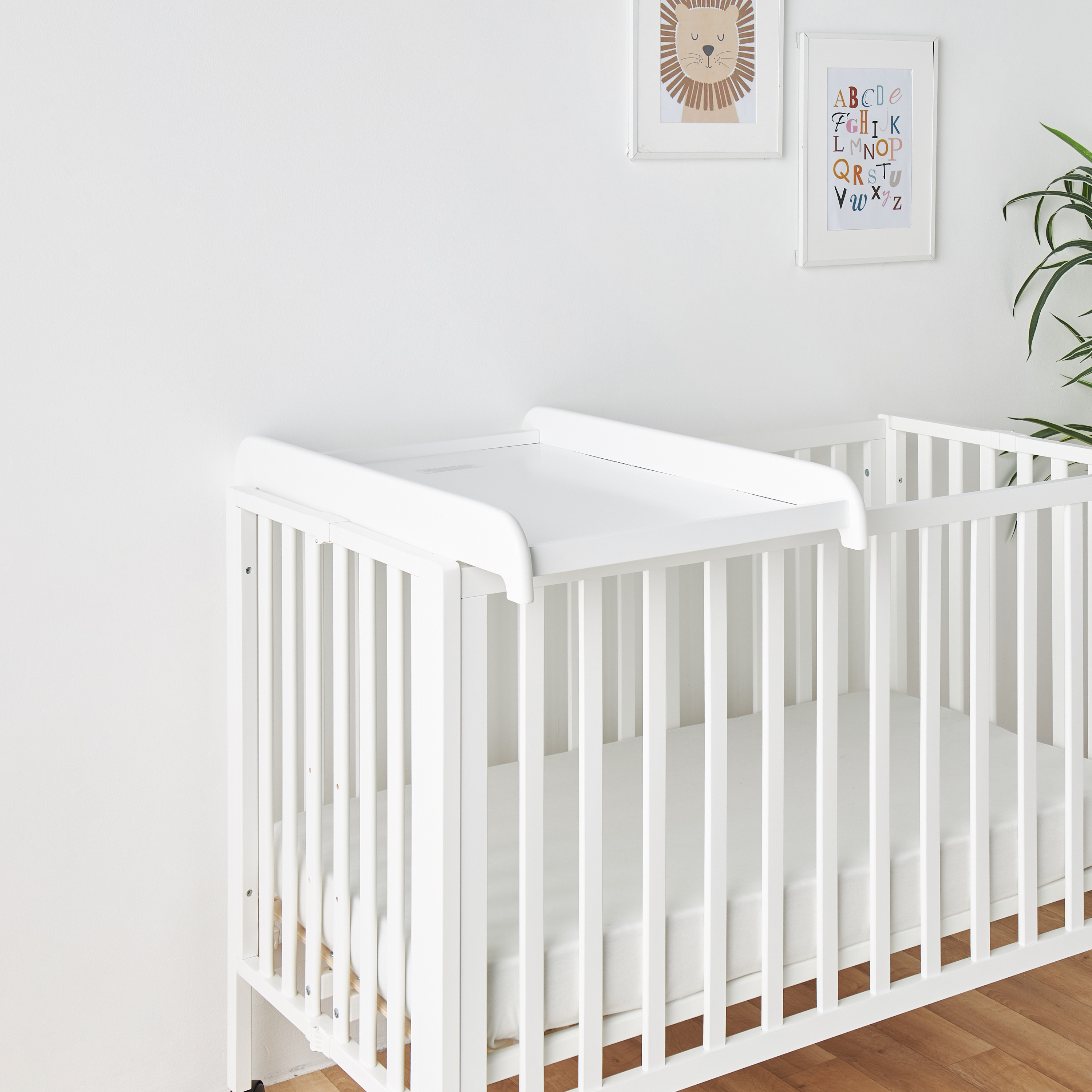 Juniors Wooden Crib Top Changer-baby-bathandcare-changingtables-image-2