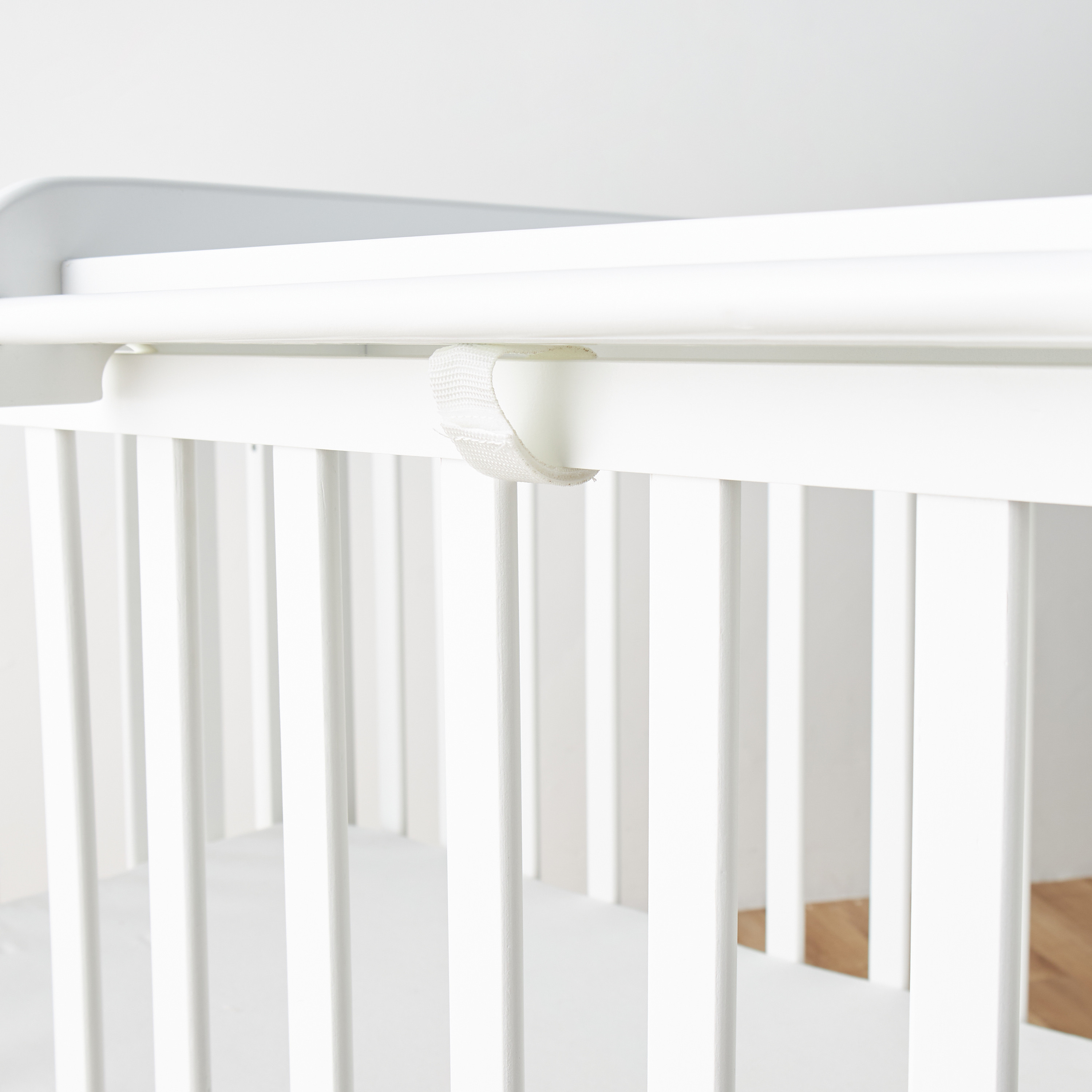 Juniors Wooden Crib Top Changer-baby-bathandcare-changingtables-image-5