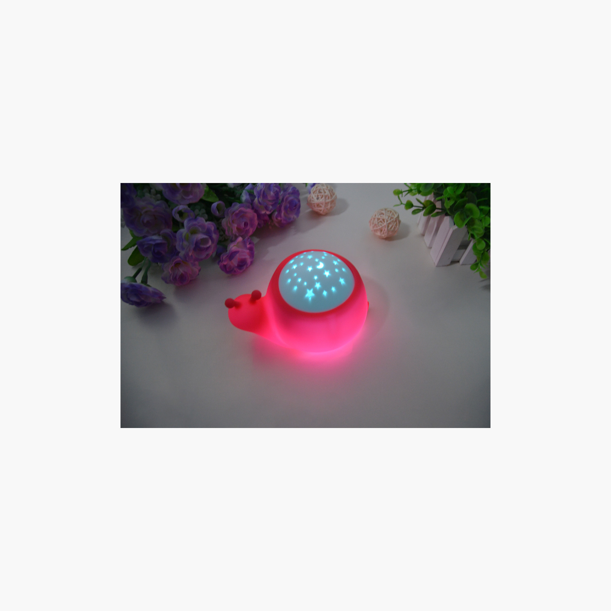 Juniors Snail Nightlight and Projector-baby-nursery-roomdecor-image-10