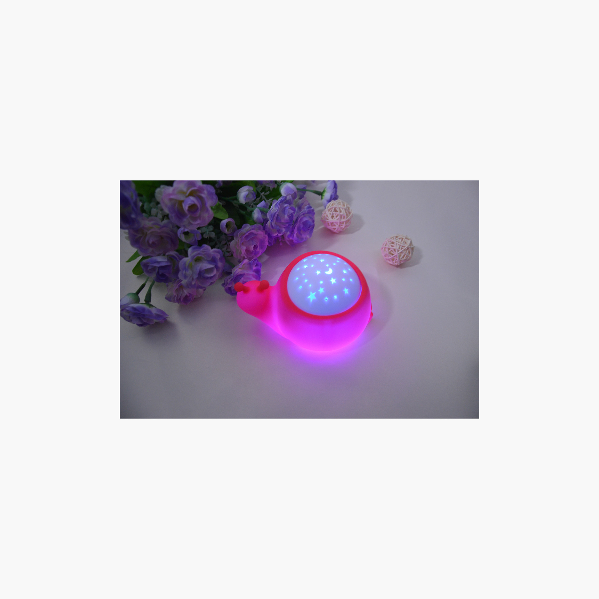 Juniors Snail Nightlight and Projector-baby-nursery-roomdecor-image-4