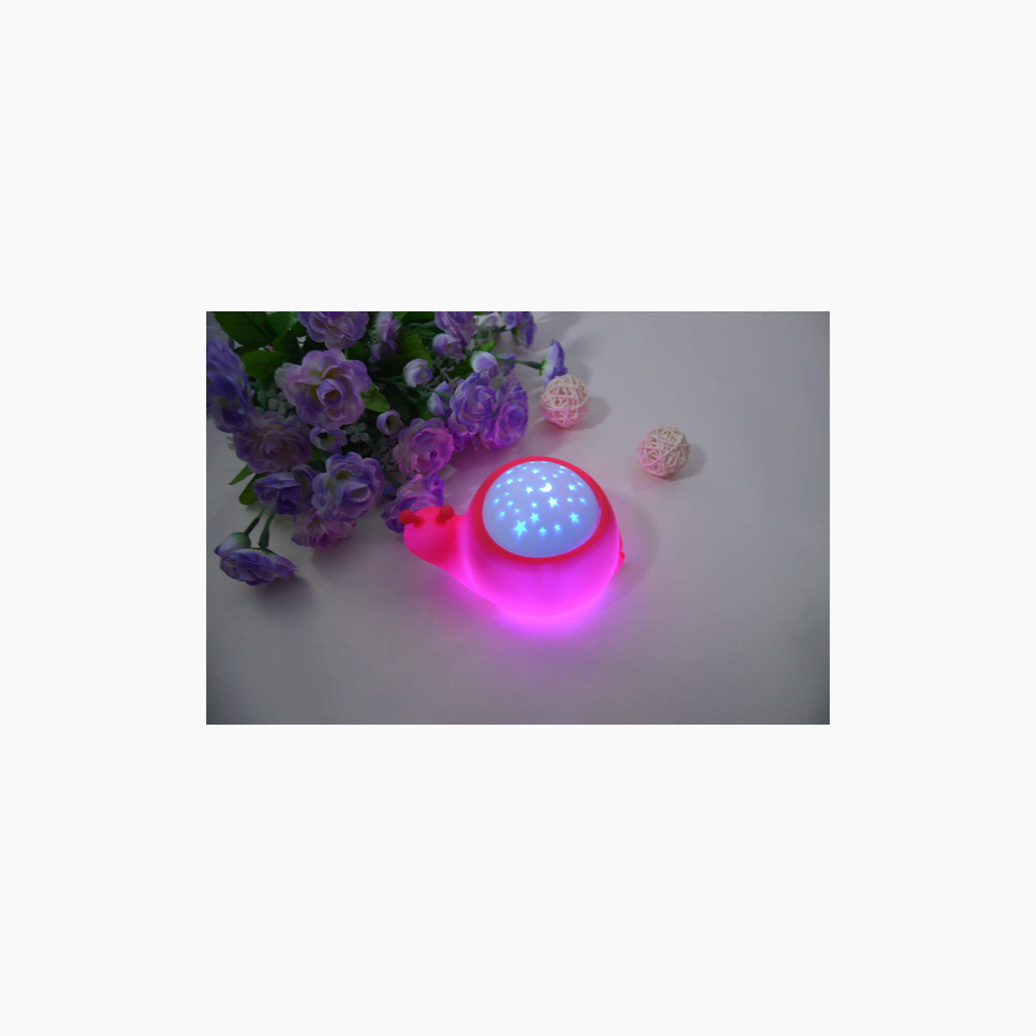 Juniors Snail Nightlight and Projector-baby-nursery-roomdecor-image-5