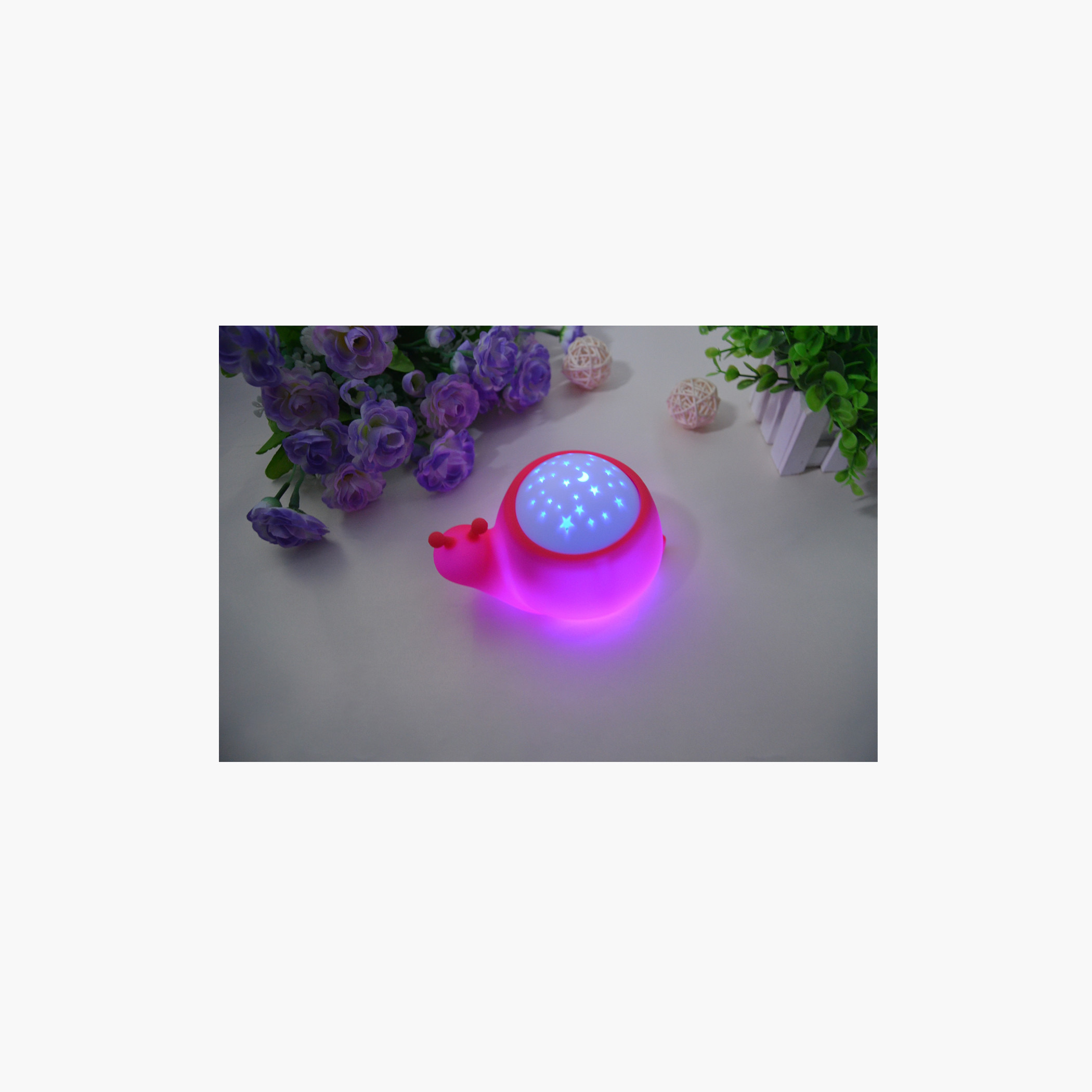 Juniors Snail Nightlight and Projector-baby-nursery-roomdecor-image-7