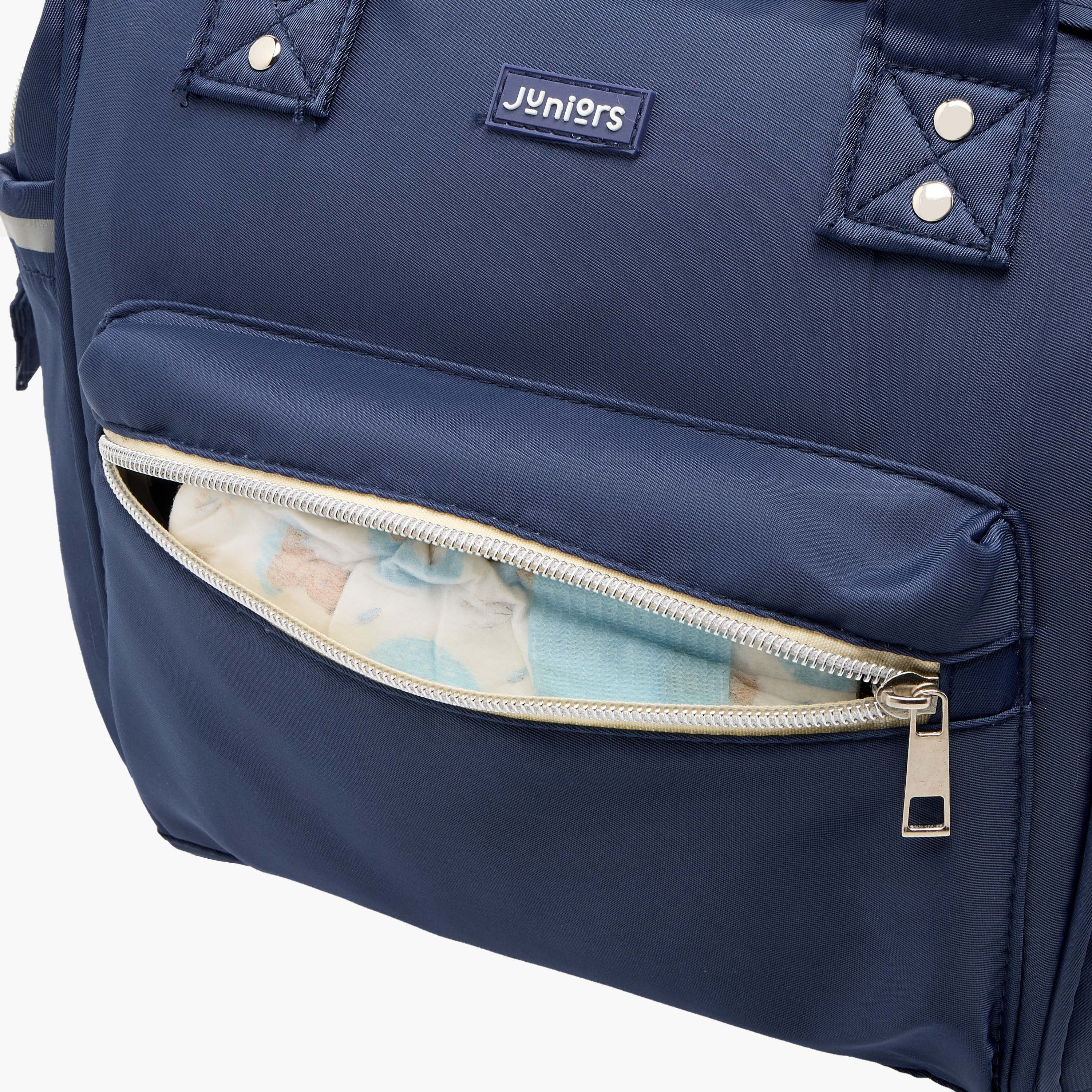 شنطة حفاضات سادة بسحّاب إغلاق ومقابض مزدوجة  من جونيورز-baby-gear-diaperbags-image-8