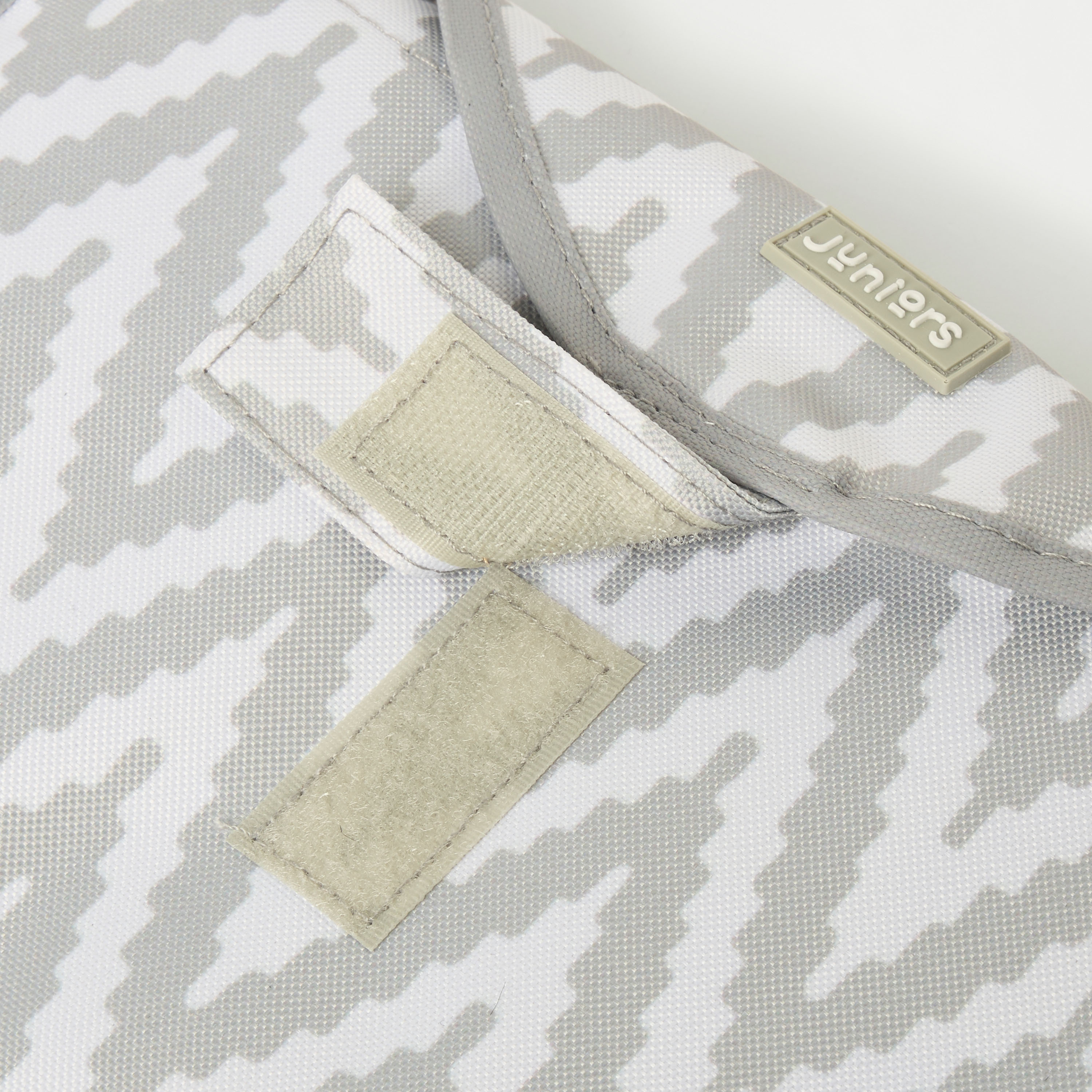 Juniors Chevron Print Diaper Bag-baby-diapering-diaperbags-image-4