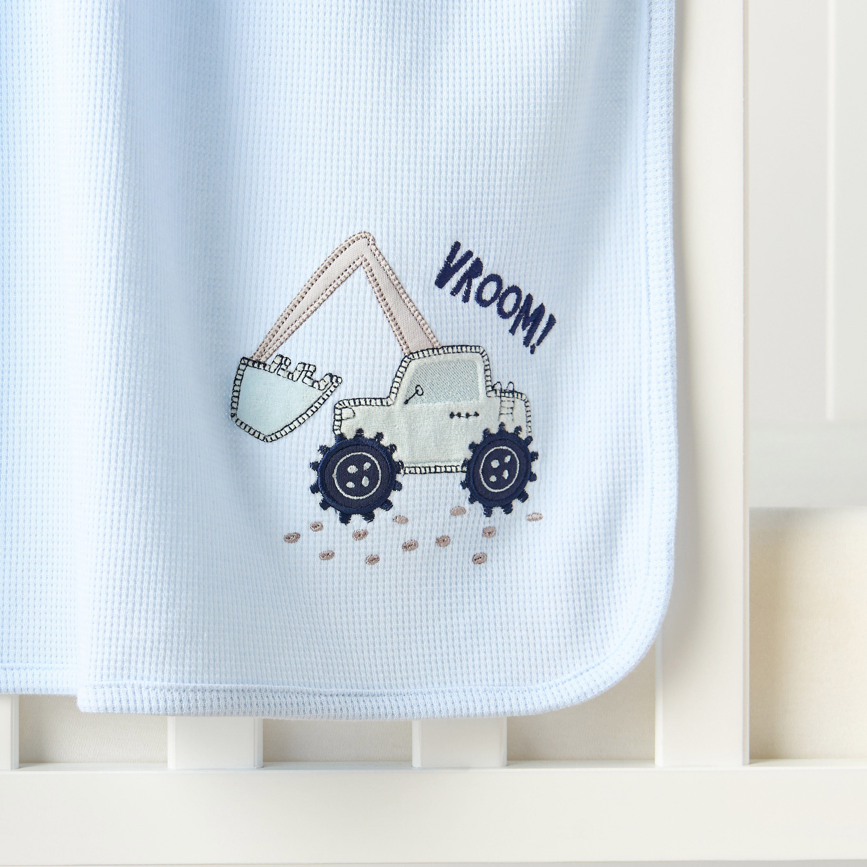 Juniors Construction Vehicle Applique Receiving Blanket - 76x102 cm-baby-nursery-blanketsandswaddles-receivingblankets-image-3