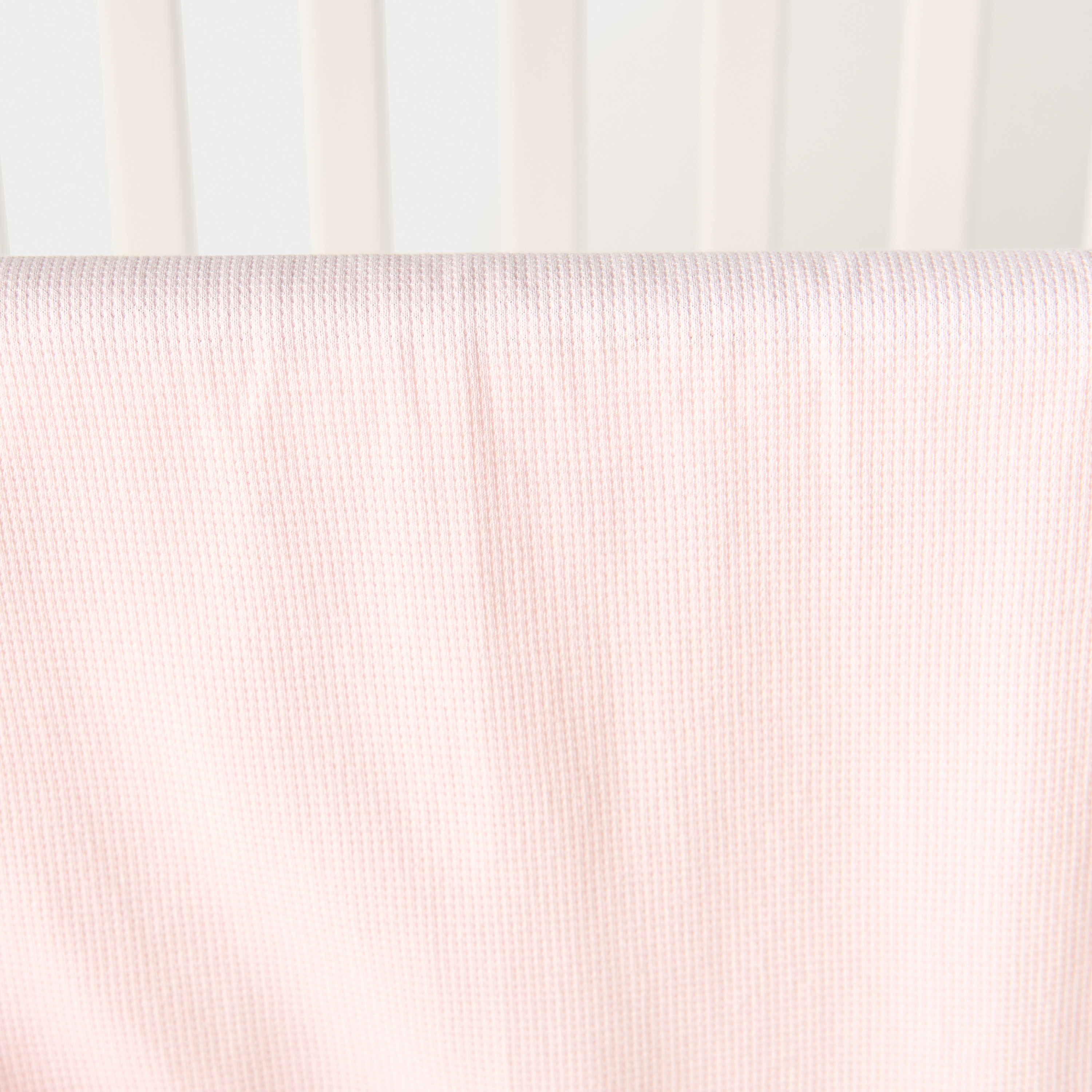بطانية لحديثي الولادة بنمط وافل بارز الملمس وزخارف أرنب من جونيورز- 76x102 سم-baby-nursery-blanketsandswaddles-receivingblankets-image-2