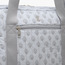 شنطة حفاضات مبطنة بسحّاب إغلاق ومقابض مزدوجة من جيجلز-baby-diapering-diaperbags-image-7
