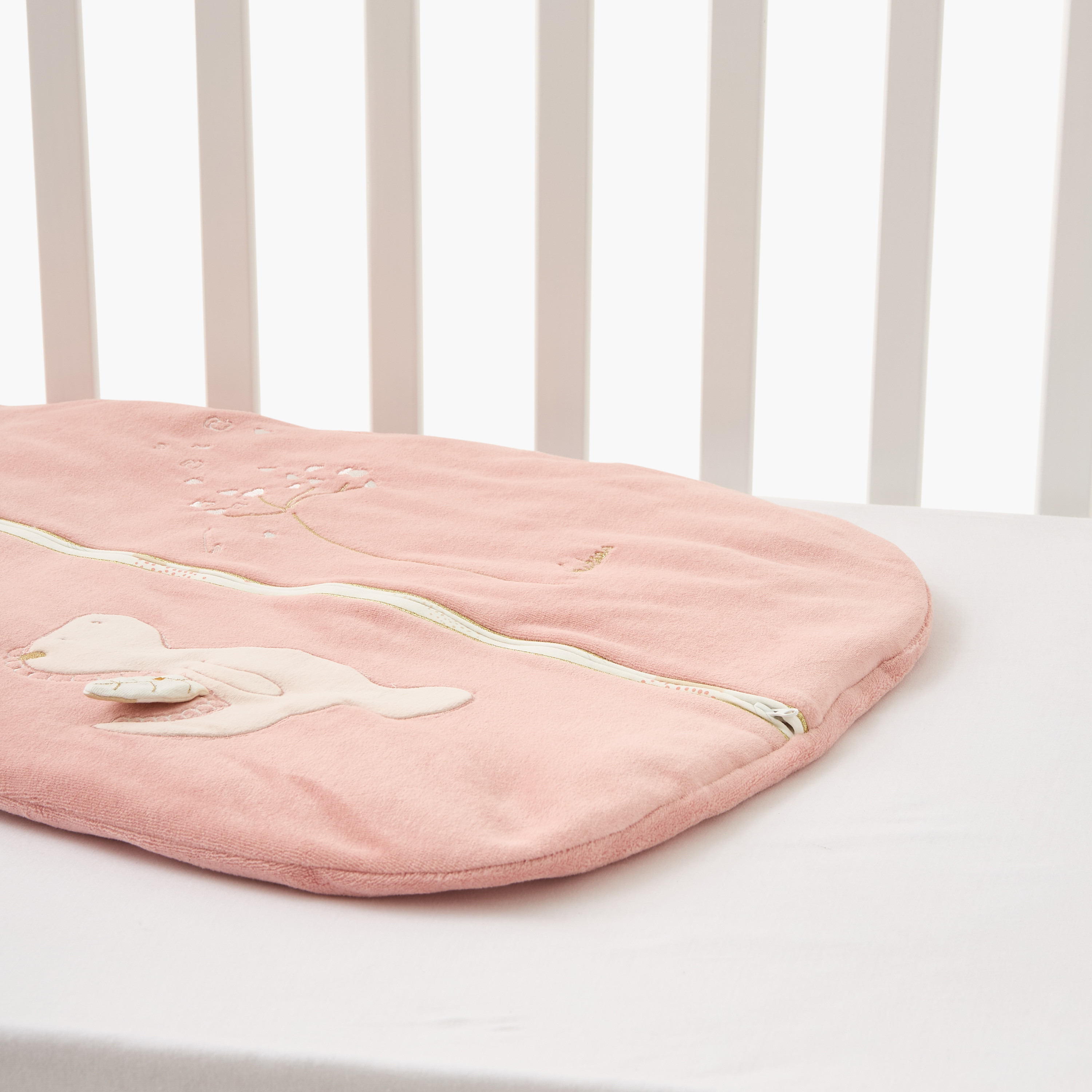 Juniors Dinosaur Applique 2 TOG Sleeping Bag with Zip Closure - 0-6 months-baby-nursery-blanketsandswaddles-swaddlesandsleepingbags-image-7