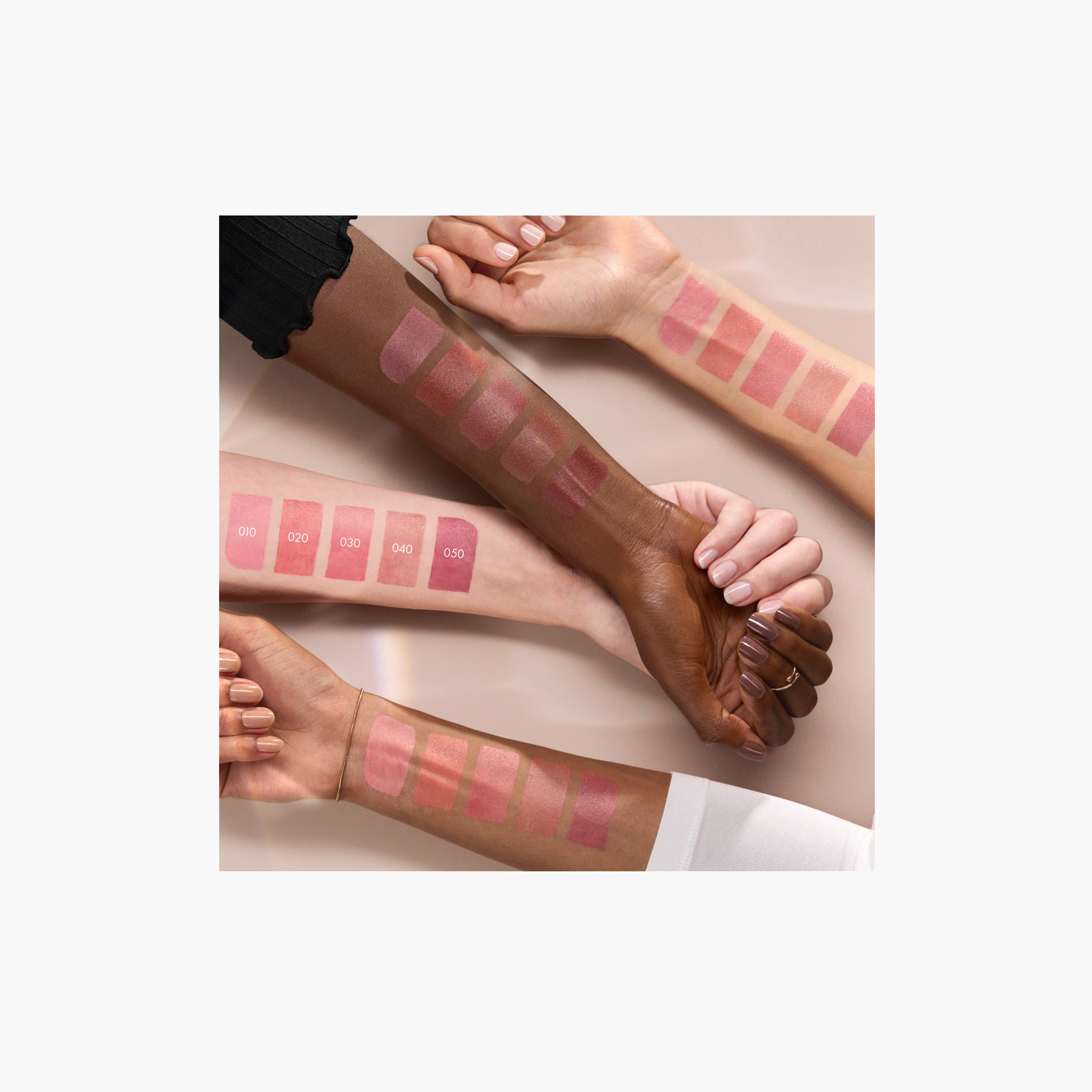 أحمر خدود سائل بلاش أفير من كاتريس - 10 مل-beautyandpersonalcare-makeup-face-blushes-image-2