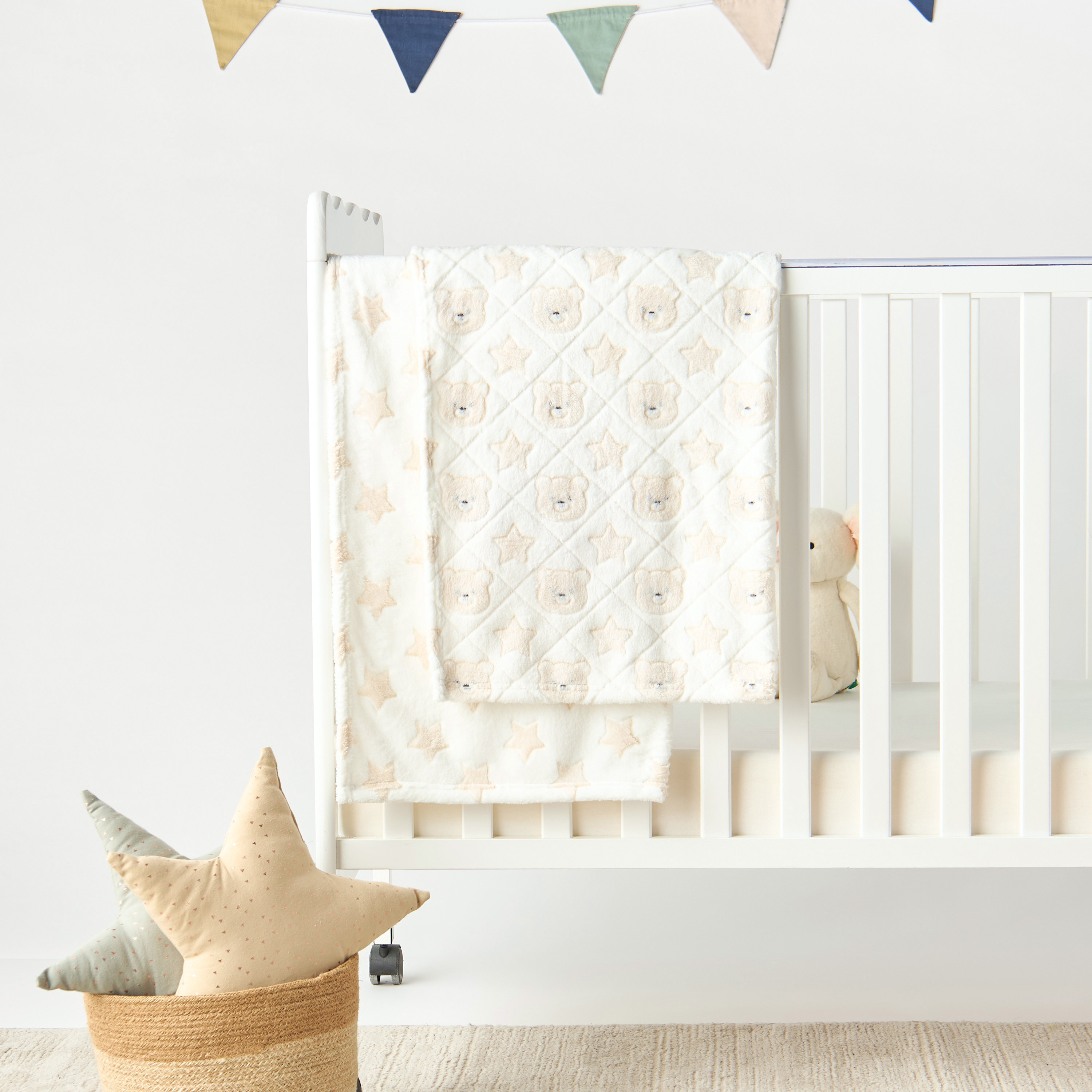 Juniors Applique Detail Coral Fleece Raschel Blanket - 76x102 cm-baby-nursery-blanketsandswaddles-blanketsandquilts-image-1