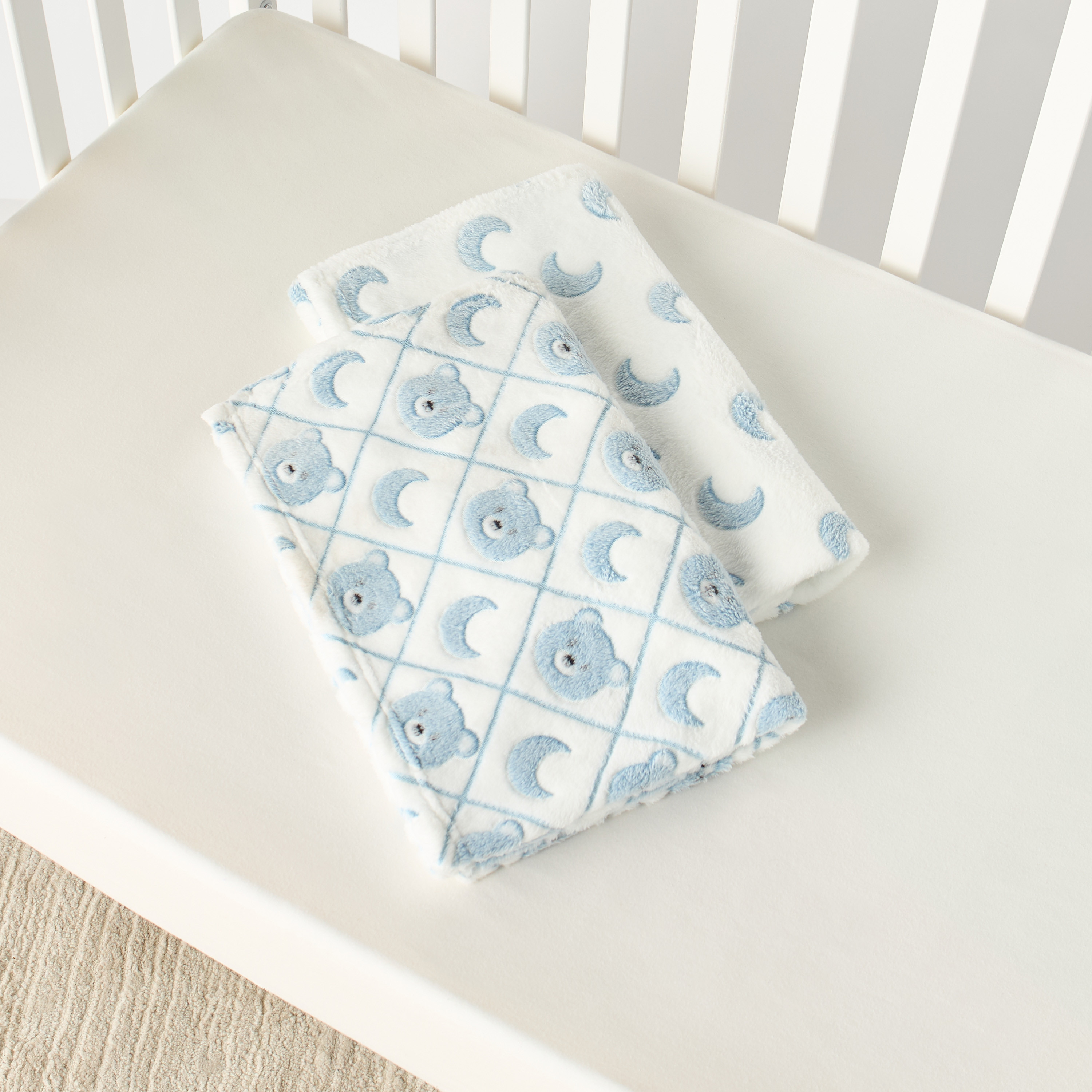 Juniors 2-Piece All-Over Moon Detail Fleece Blanket Set - 76x102 cm-baby-nursery-blanketsandswaddles-blanketsandquilts-image-4
