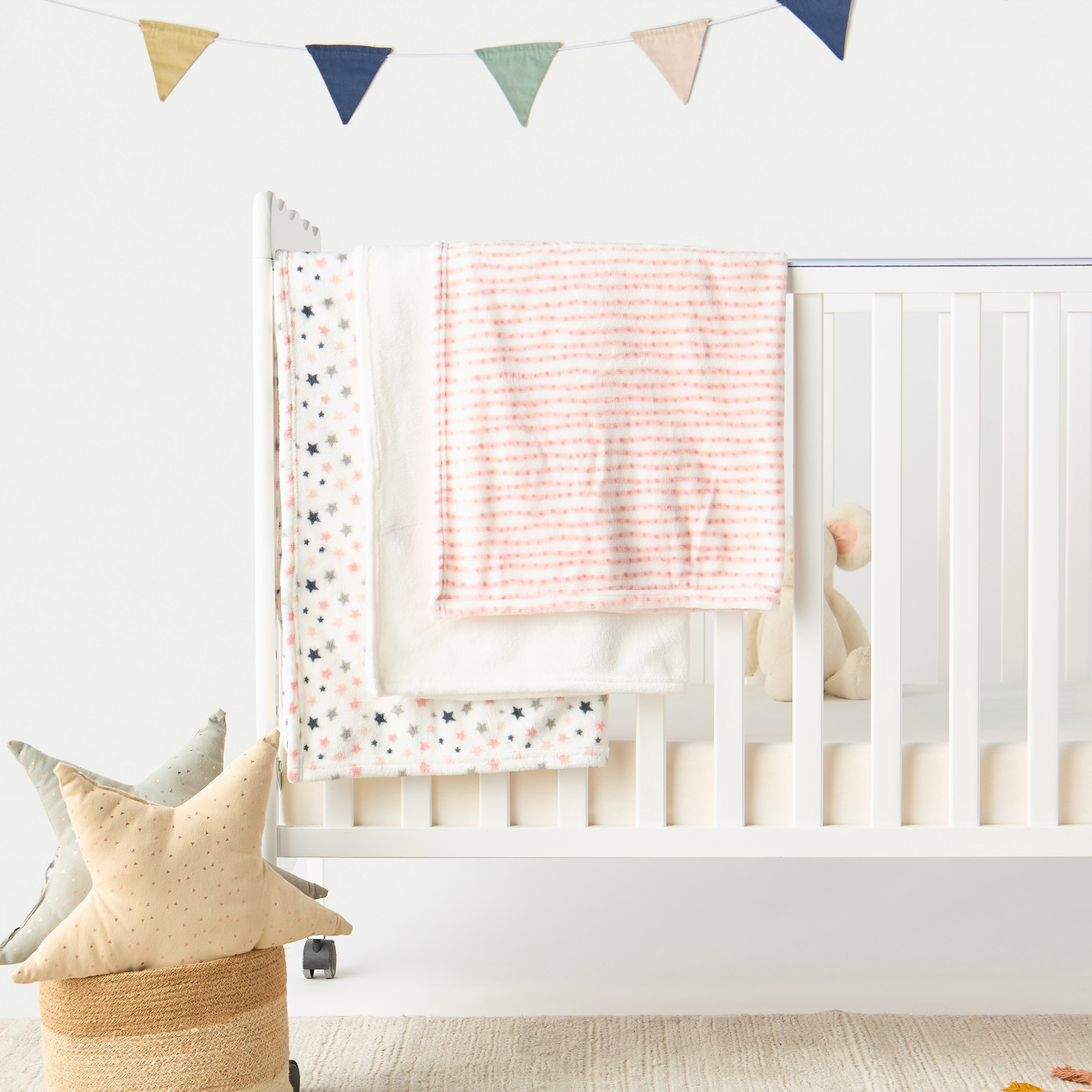 Juniors 3-Piece Assorted Coral Fleece Raschel Blanket Set - 76x102 cm-baby-nursery-blanketsandswaddles-blanketsandquilts-image-1