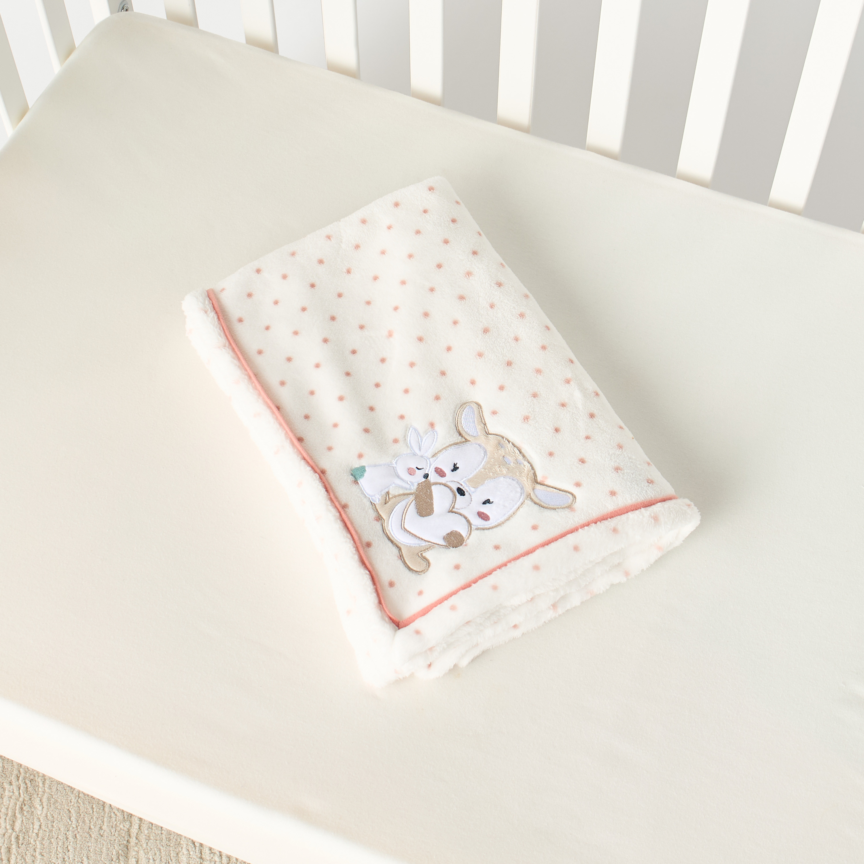 بطانية راشيل من الصوف المرجاني بزخارف أرنب وغزال من جونيورز - 76×102 سم-baby-nursery-blanketsandswaddles-blanketsandquilts-image-4