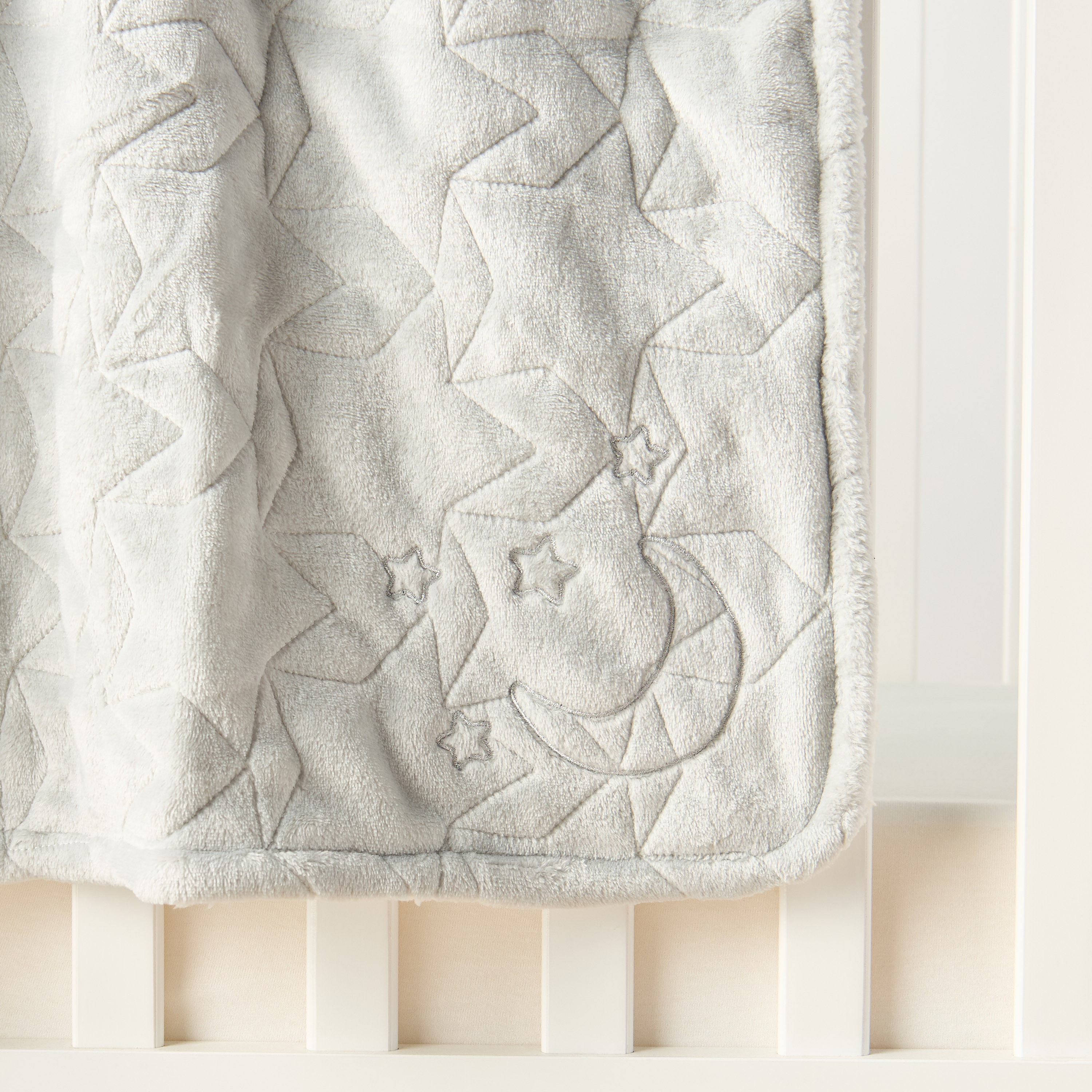 Juniors Star and Moon Embroidered Raschel Blanket - 76x102 cm-baby-nursery-blanketsandswaddles-blanketsandquilts-image-3
