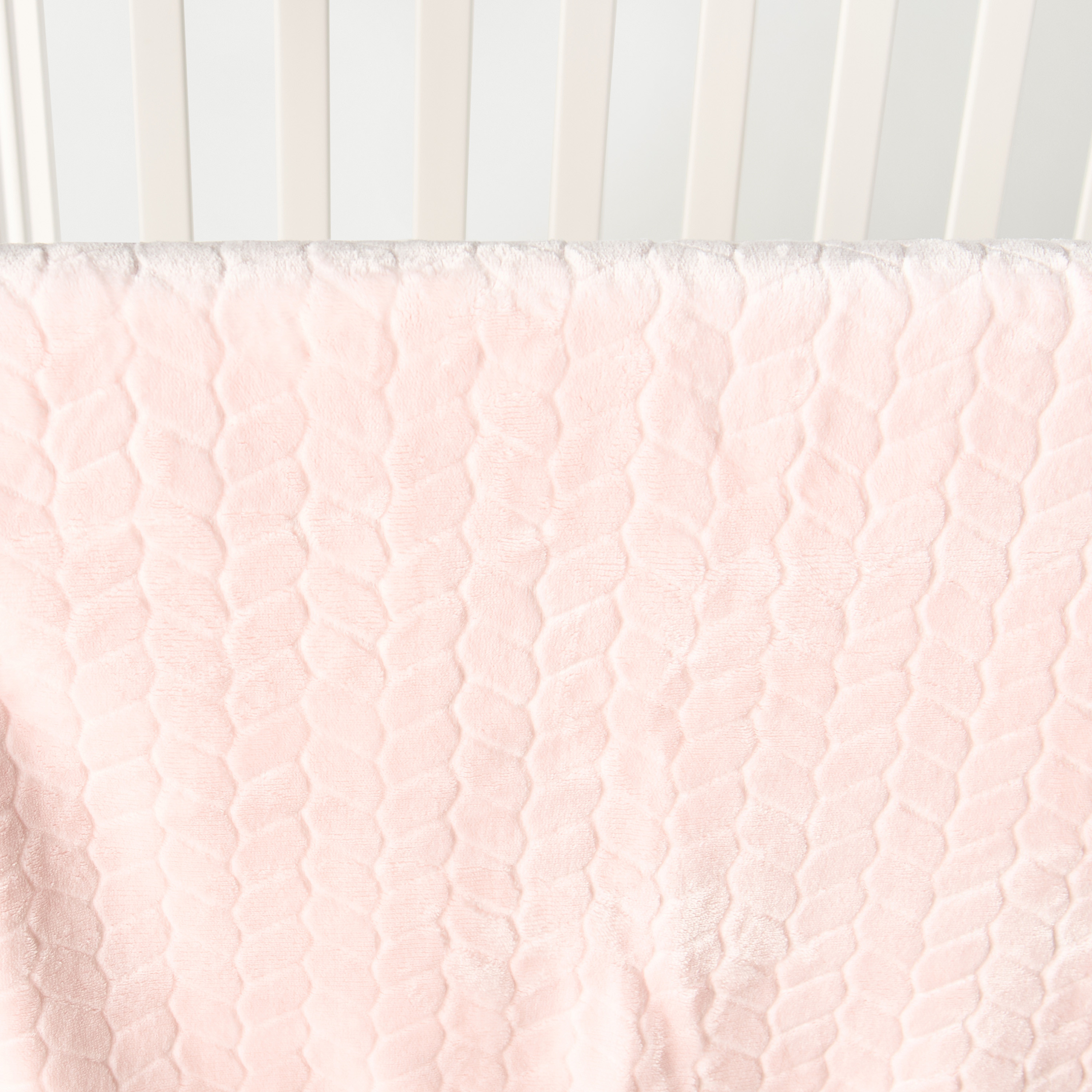 Juniors Textured Flannel Raschel Blanket - 76x102 cm-baby-nursery-blanketsandswaddles-blanketsandquilts-image-2
