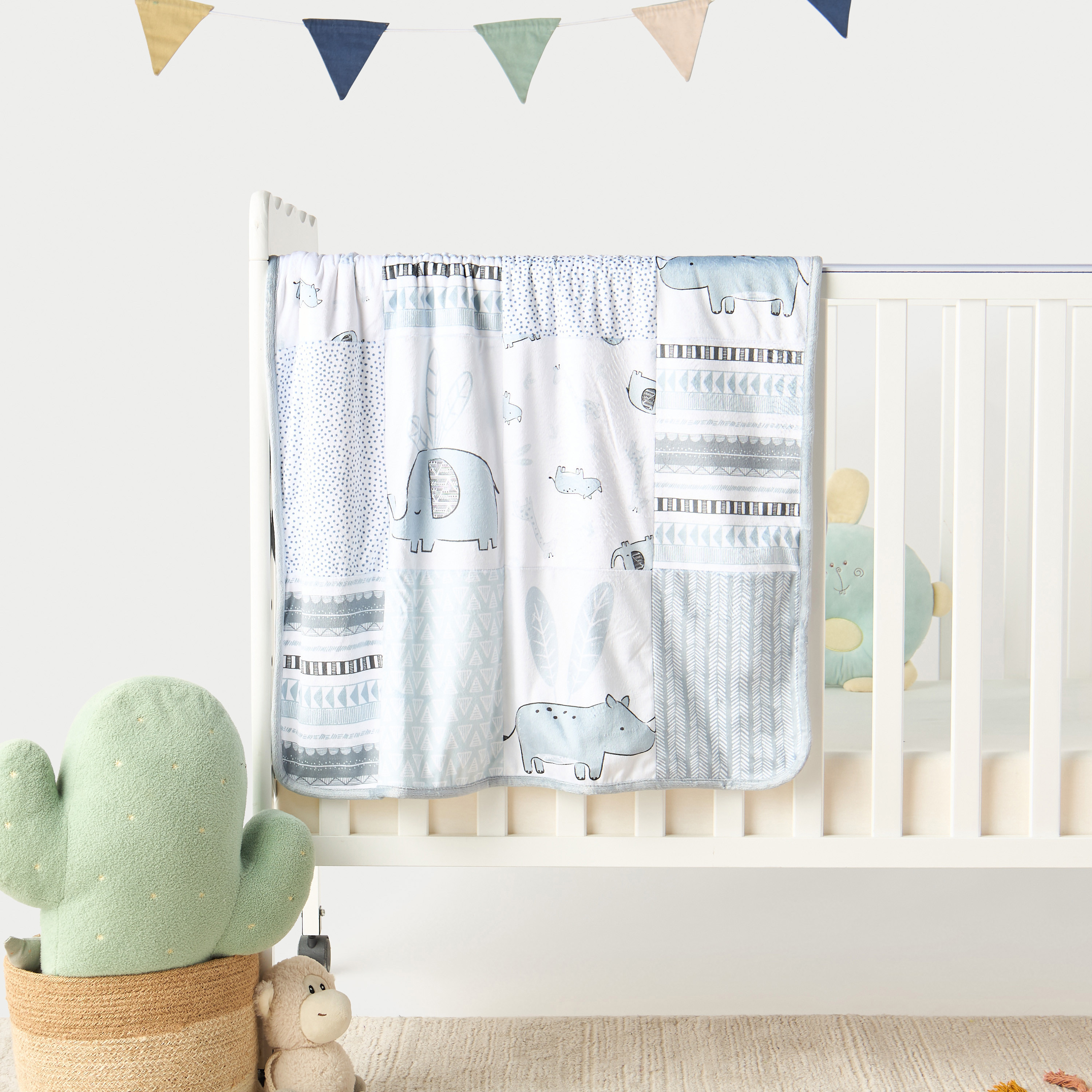 Juniors Patchwork Print Sherpa Raschel Blanket - 76x102 cm-baby-nursery-blanketsandswaddles-blanketsandquilts-image-1