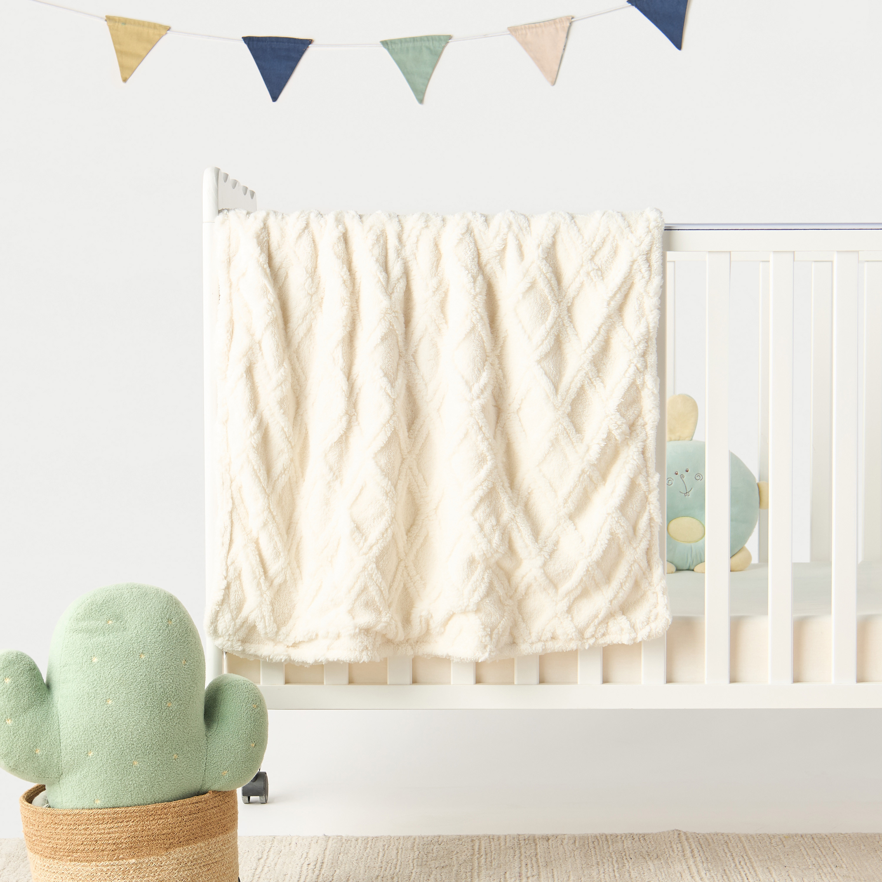 Juniors Textured Raschel Blanket - 76x102 cm-baby-nursery-blanketsandswaddles-blanketsandquilts-image-1
