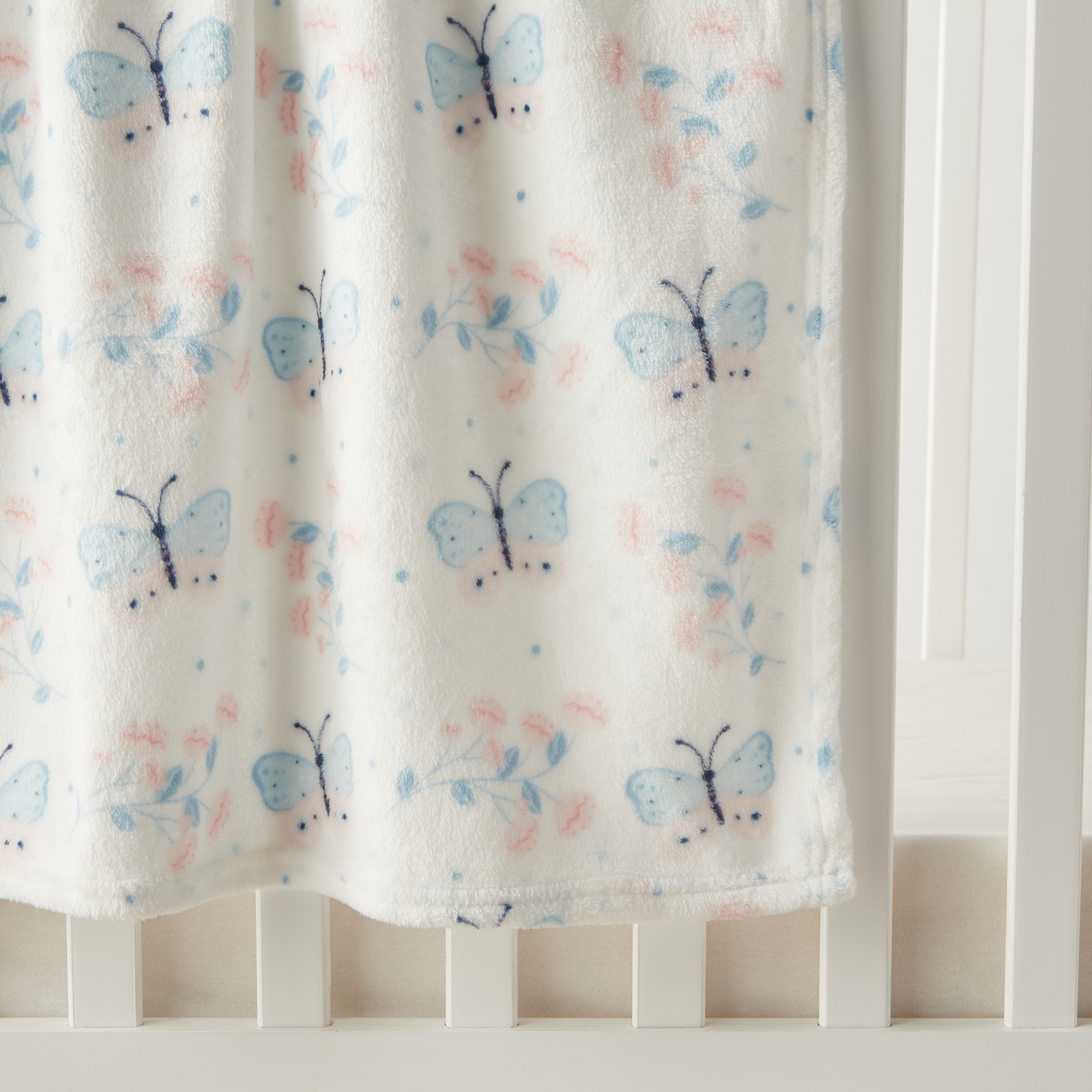 Juniors Butterfly Print Fleece Raschel Blanket - 76x102 cm-baby-nursery-blanketsandswaddles-blanketsandquilts-image-3