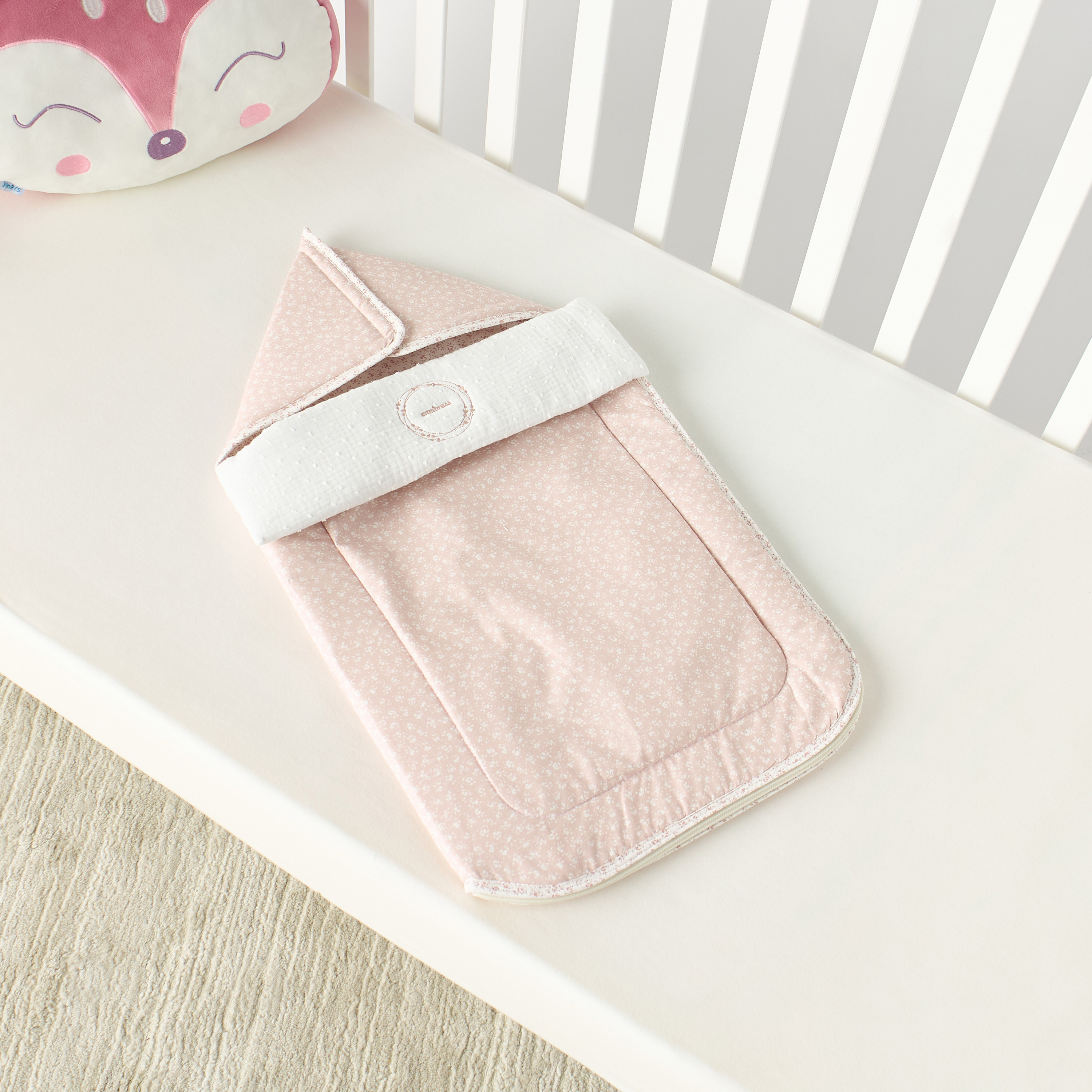 Cambrass All-Over Print Nest Clips-baby-nursery-blanketsandswaddles-swaddlesandsleepingbags-image-1