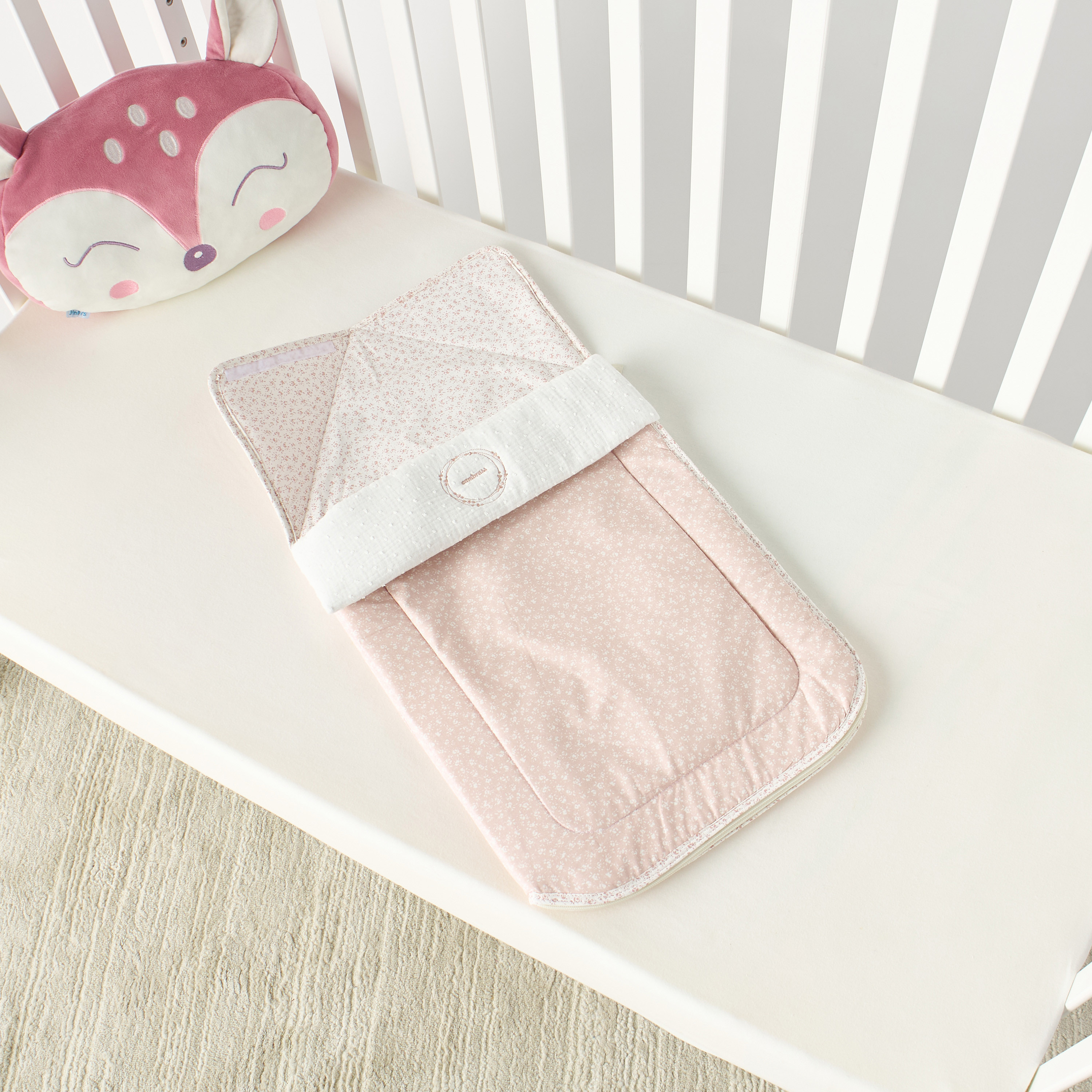 Cambrass All-Over Print Nest Clips-baby-nursery-blanketsandswaddles-swaddlesandsleepingbags-image-2