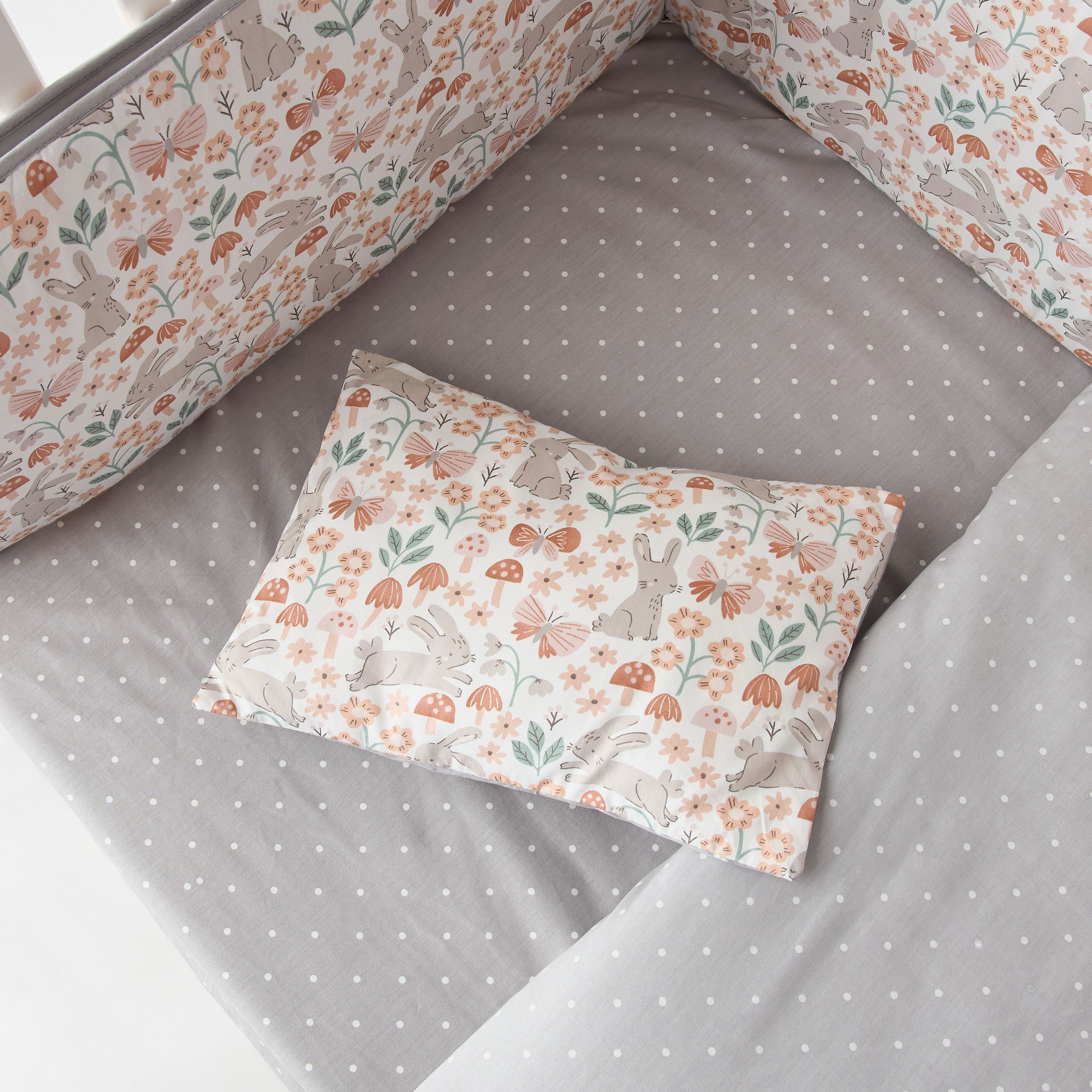 طقم مفروشات سرير بطبعات 4 قطع من جونيورز - 90x130 سم-baby-nursery-toddlerbedding-image-3