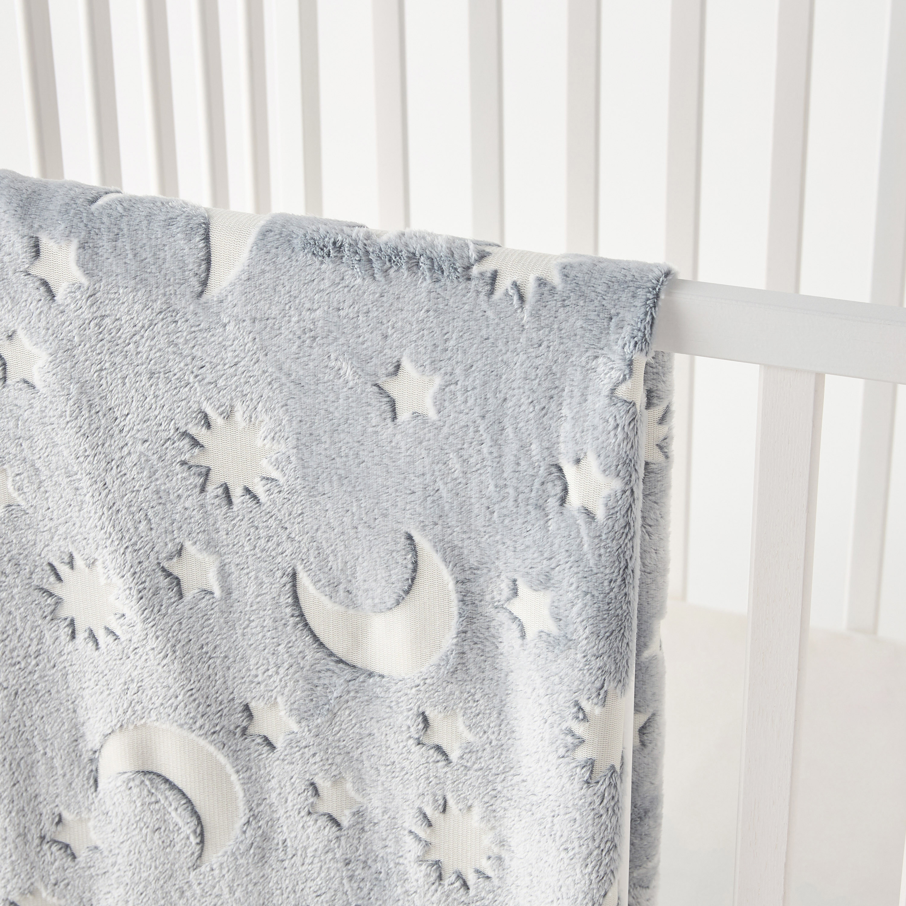 Juniors Star and Moon Textured Glow-in-the-Dark Raschel Blanket - 100x150 cm-baby-nursery-blanketsandswaddles-blanketsandquilts-image-2