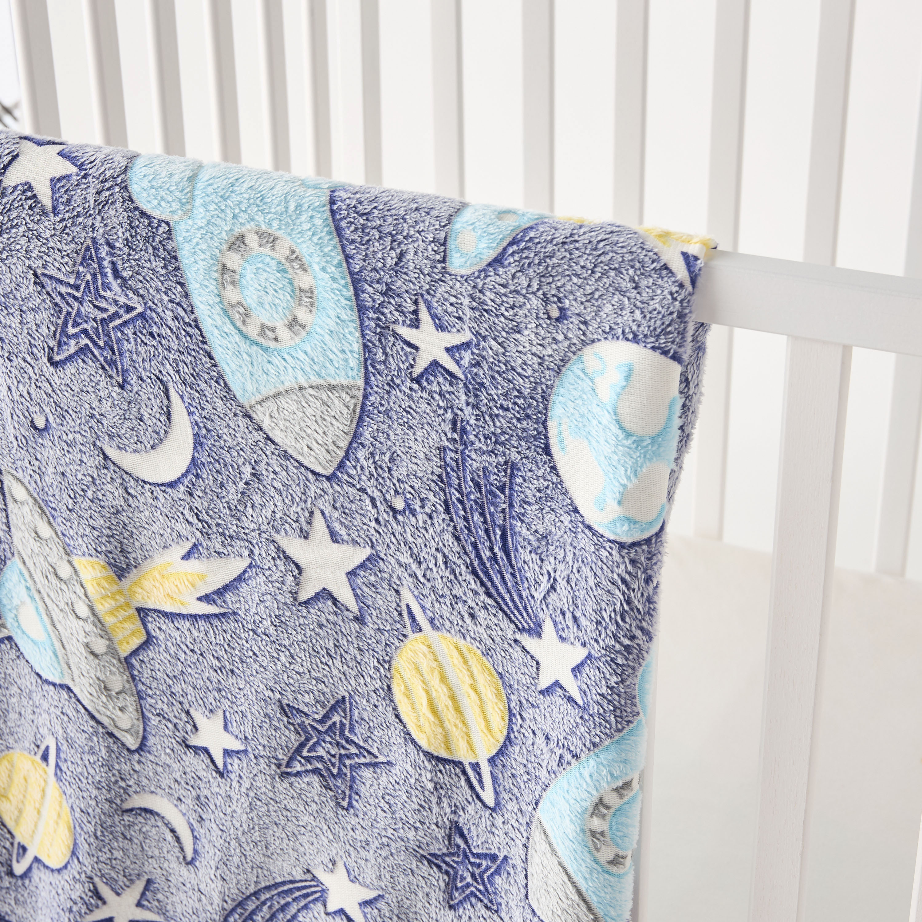 Juniors Space Textured Glow-in-the-Dark Raschel Blanket - 100x150 cm-baby-nursery-blanketsandswaddles-blanketsandquilts-image-2