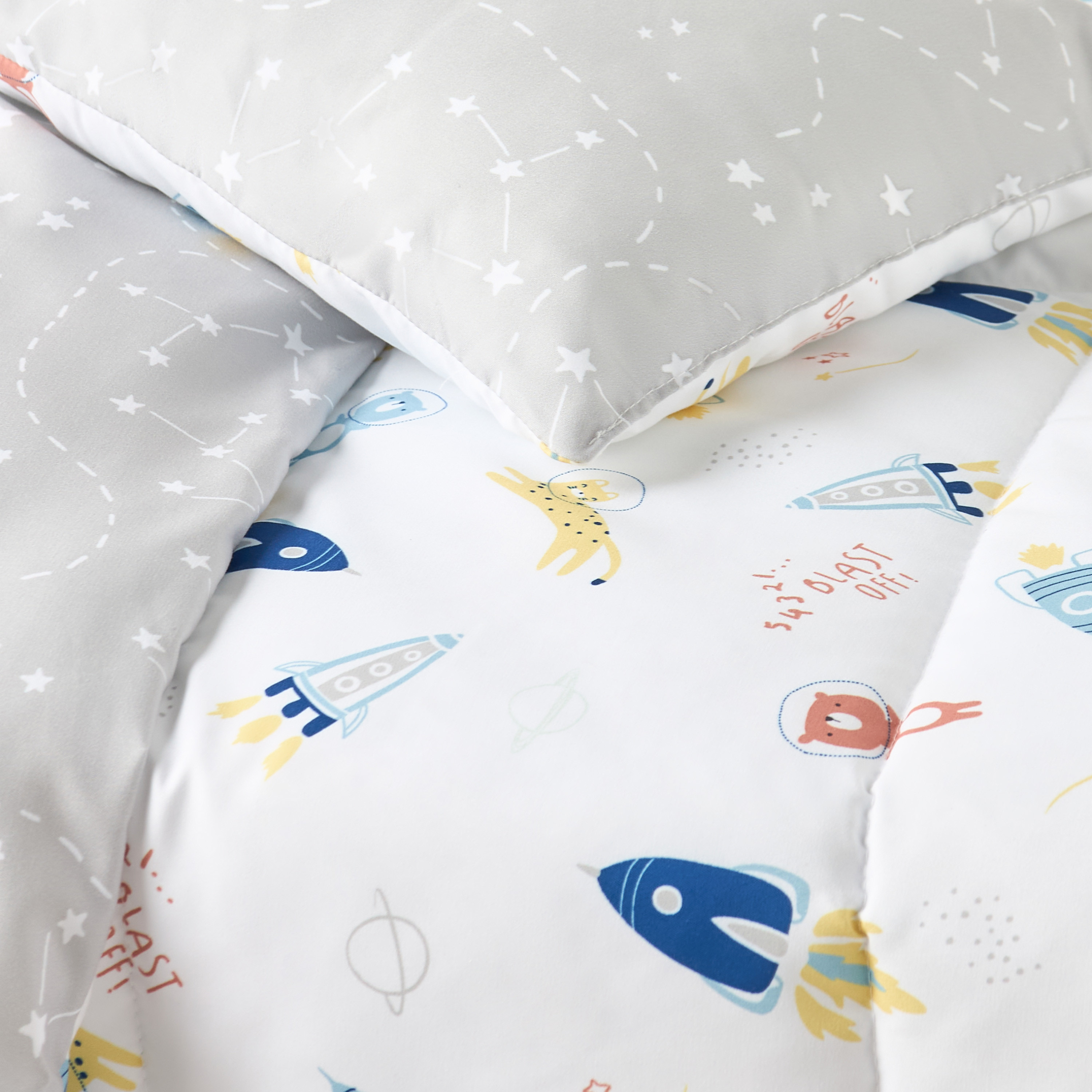 Juniors Space Print Comforter and Pillowcase Set-baby-nursery-babybedding-image-4