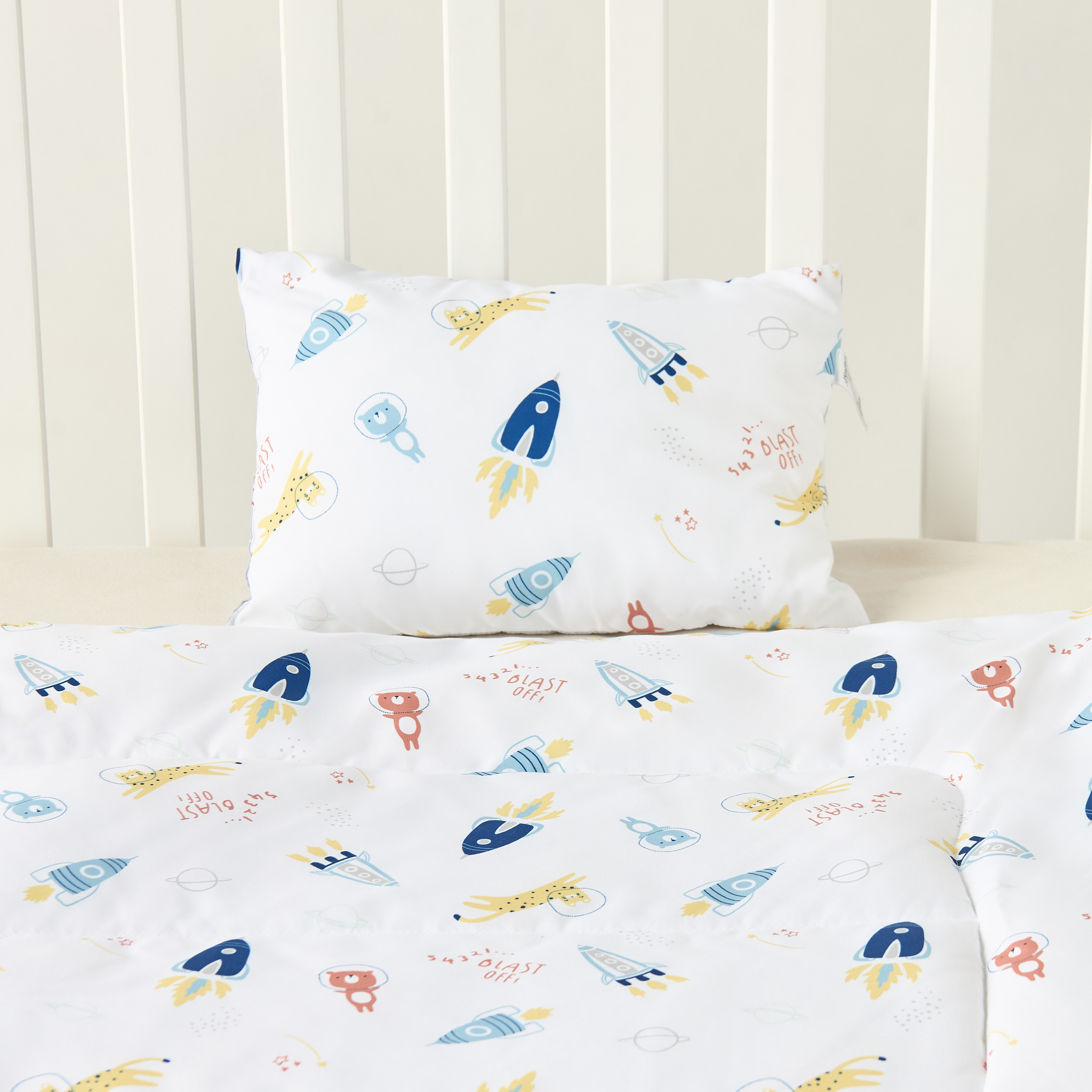 Juniors Space Print Comforter and Pillowcase Set-baby-nursery-babybedding-image-6