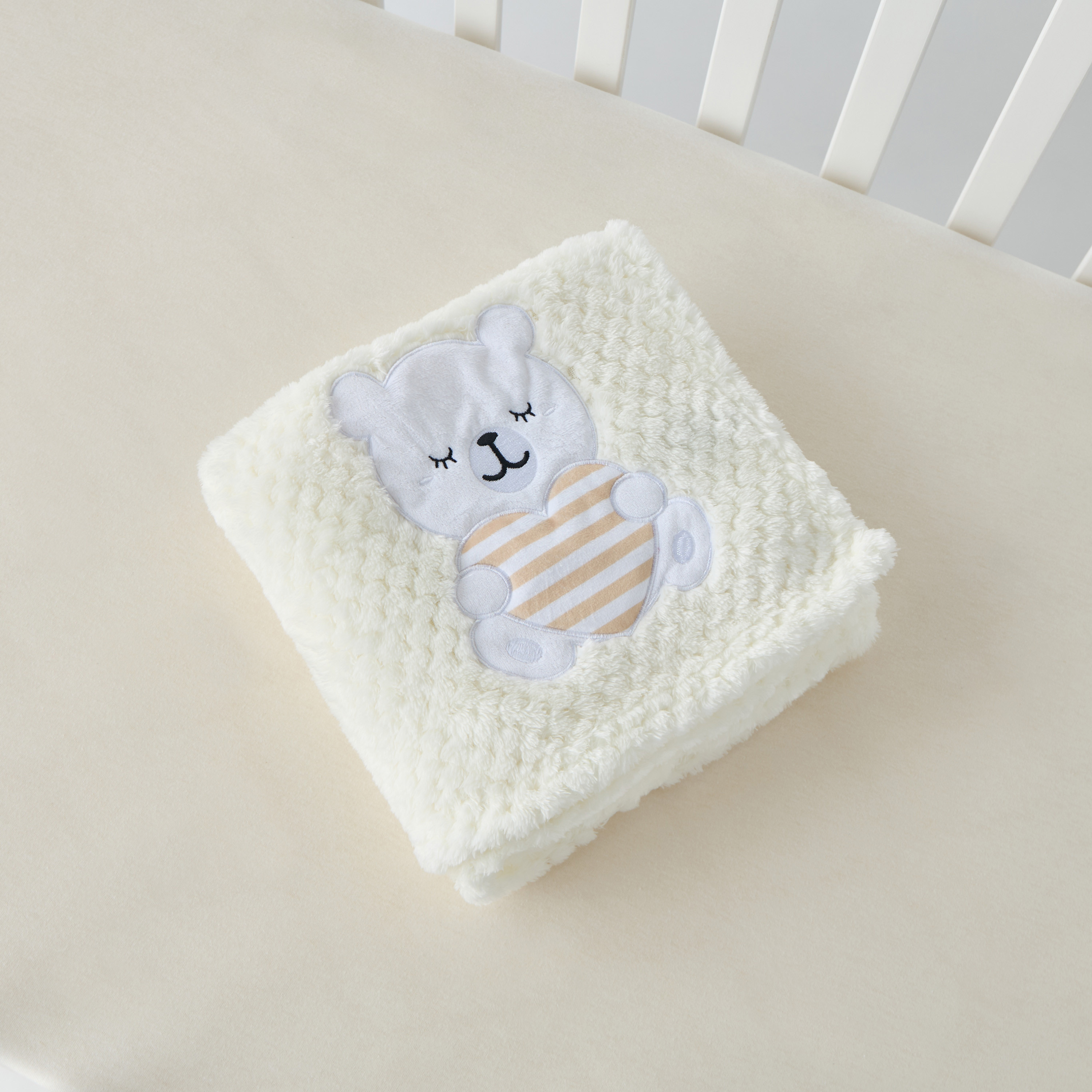 بطّانيّة راشيل صوف بتفاصيل زخارف من جونيورز - 80x110 سم-baby-nursery-blanketsandswaddles-blanketsandquilts-image-4
