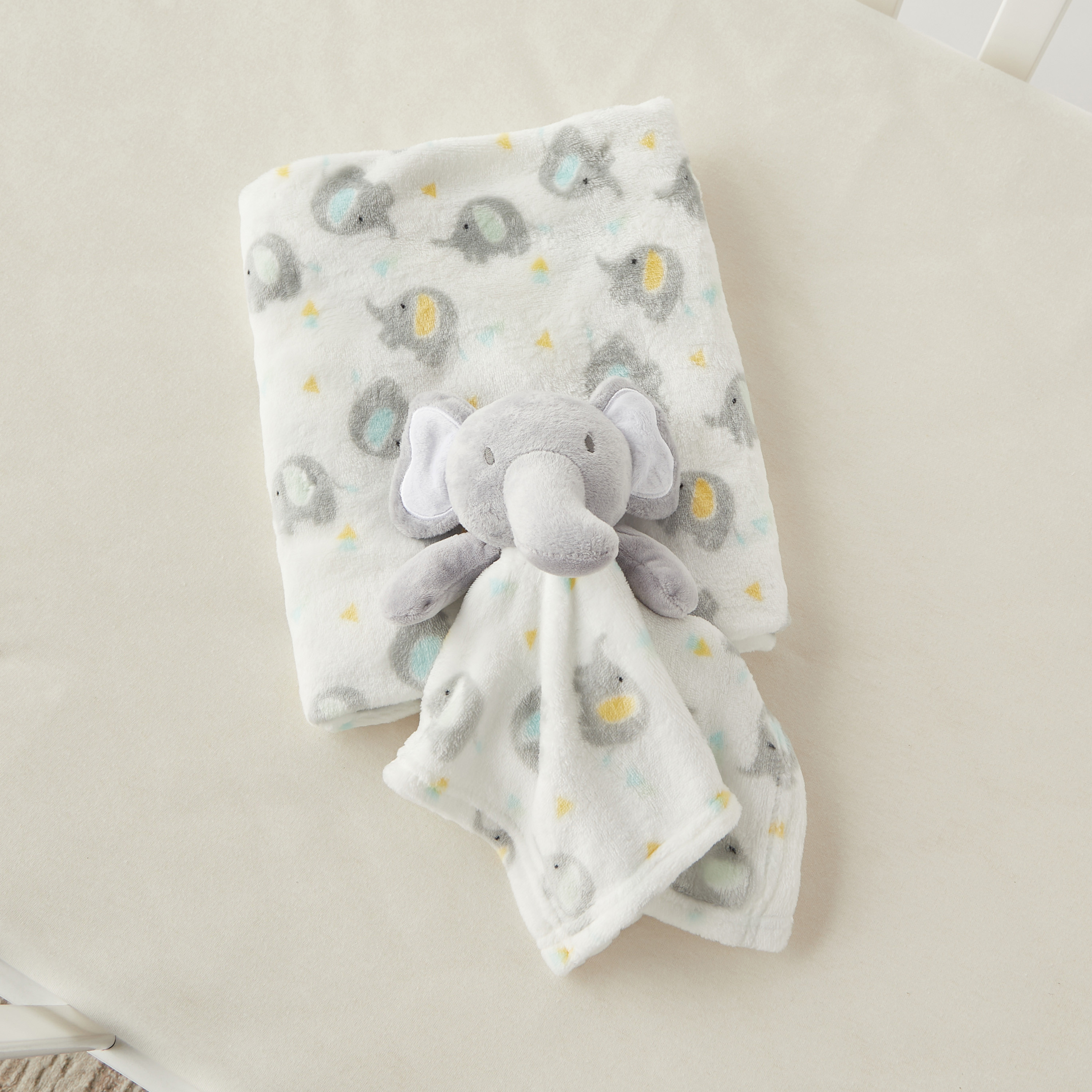 Juniors All-Over Elephant Print Blanket with Soft Toy - 75x90 cm-baby-nursery-blanketsandswaddles-blanketsandquilts-image-4
