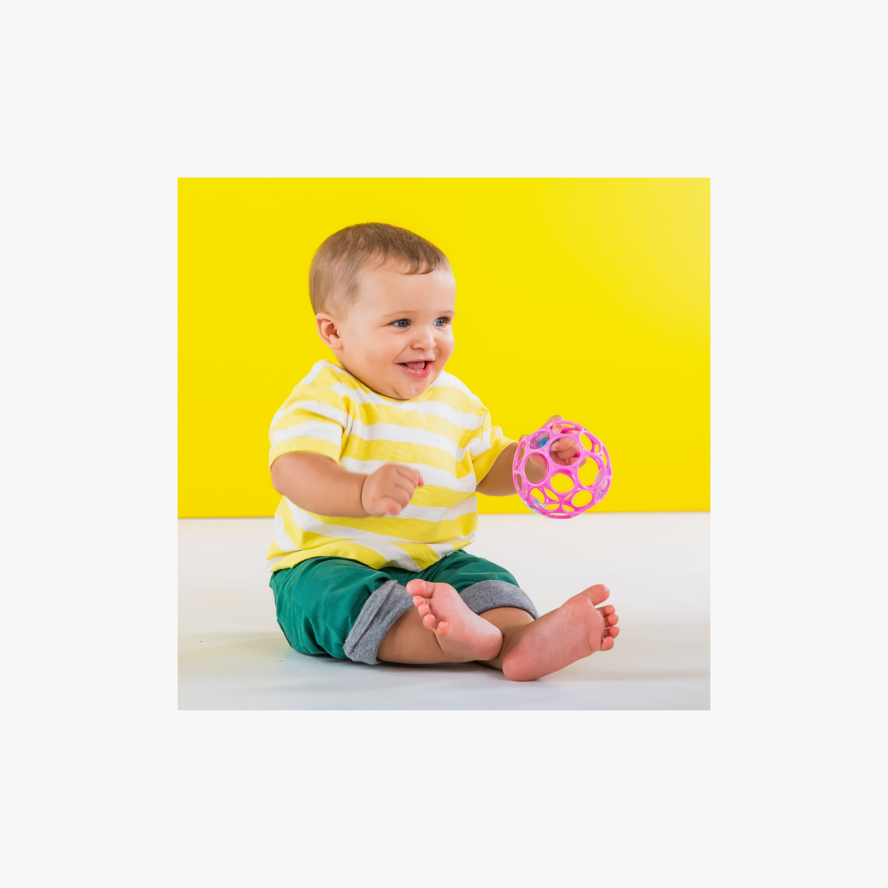 Bright Starts Oball Rattle Easy-Grasp Toy-toys-babyandtoddlertoys-rattlesandteethers-image-4