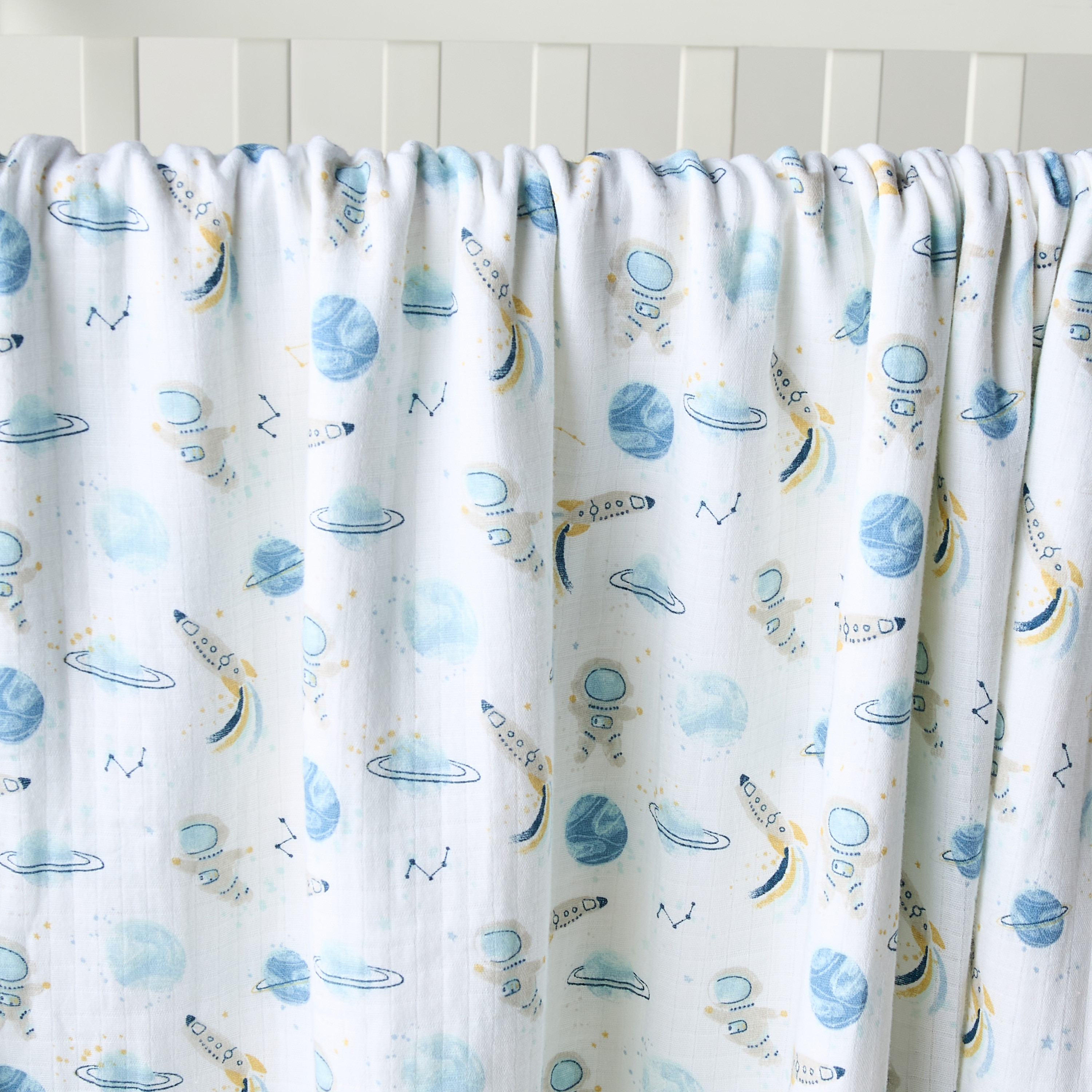 Giggles Space Print Bamboo Muslin Swaddle Blanket - 120x120 cm-baby-nursery-blanketsandswaddles-swaddlesandsleepingbags-image-3